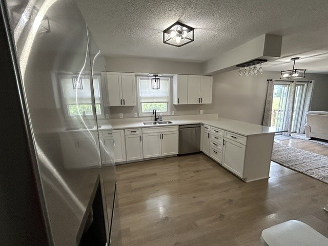 409 E 10th Street Property Photo 4