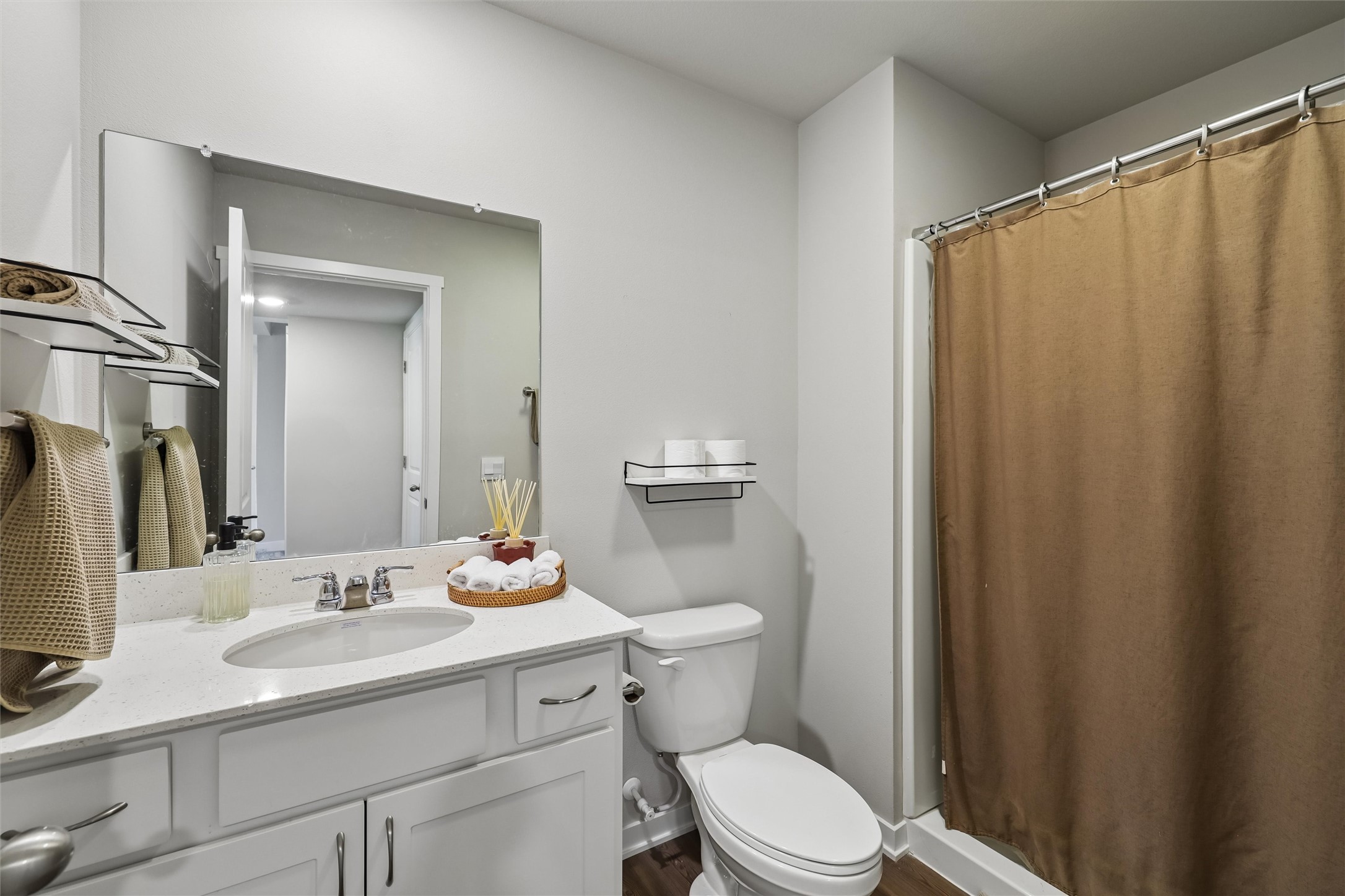 9672 Heightsview Drive Property Photo 14