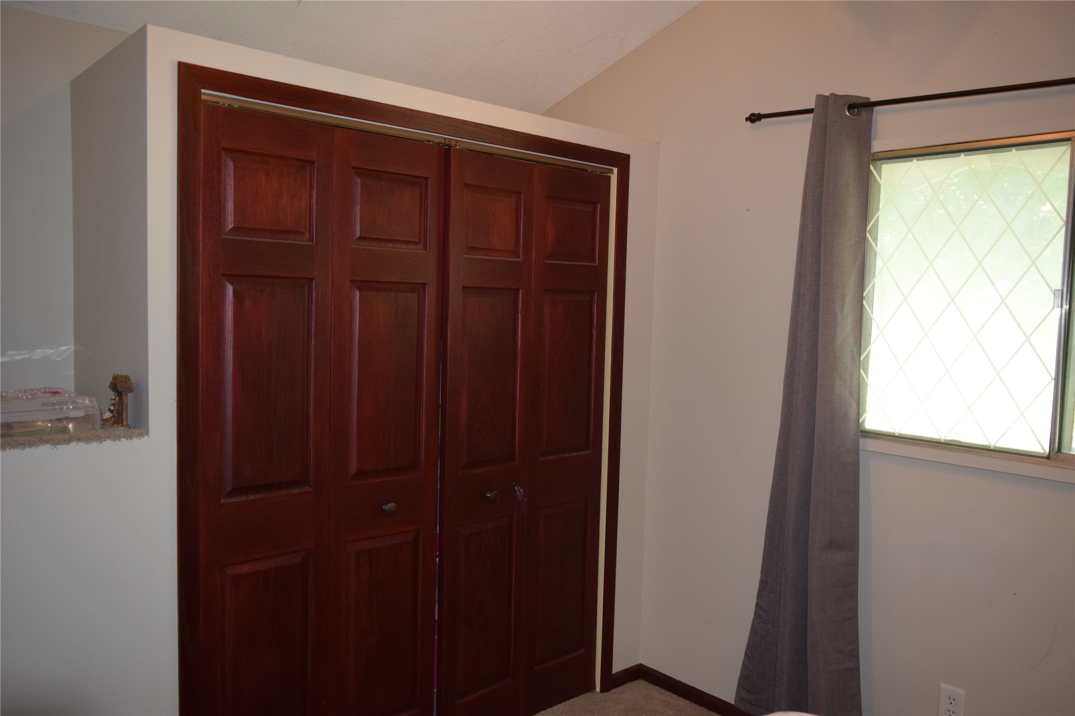 400 S Pleasant Hill Boulevard Property Photo 15