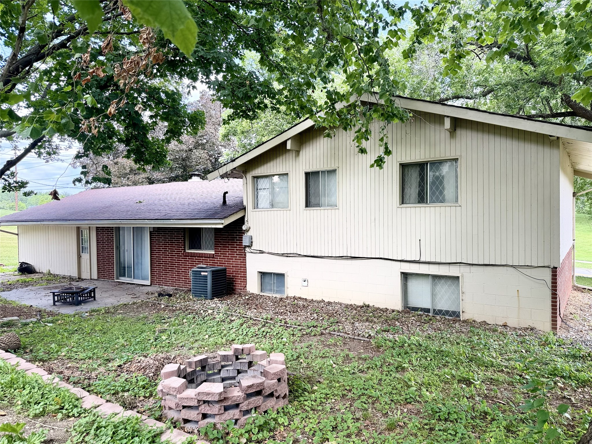 400 S Pleasant Hill Boulevard Property Photo 30
