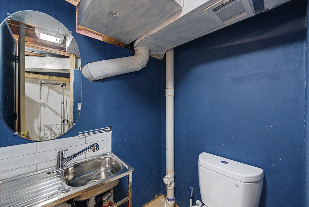 302 Village Circle Property Photo 29