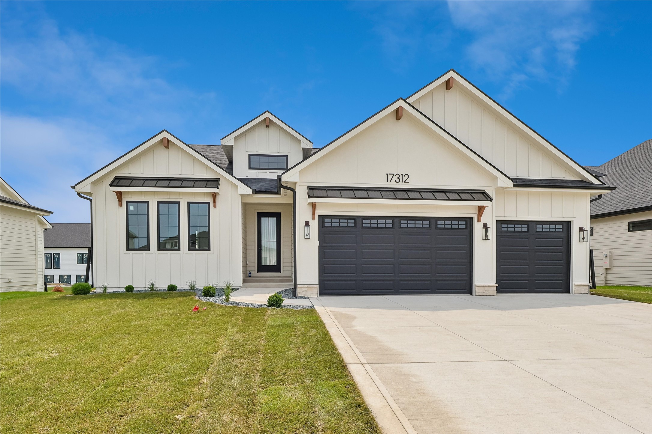 17312 Northview Drive Property Photo 1