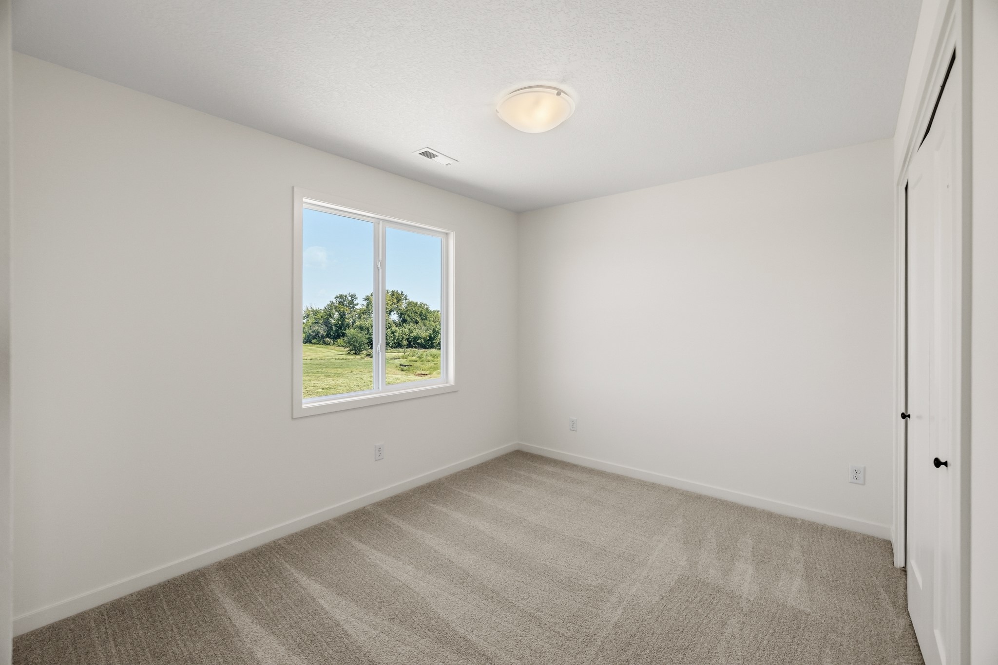 1009 Shady Lane Drive Property Photo 20
