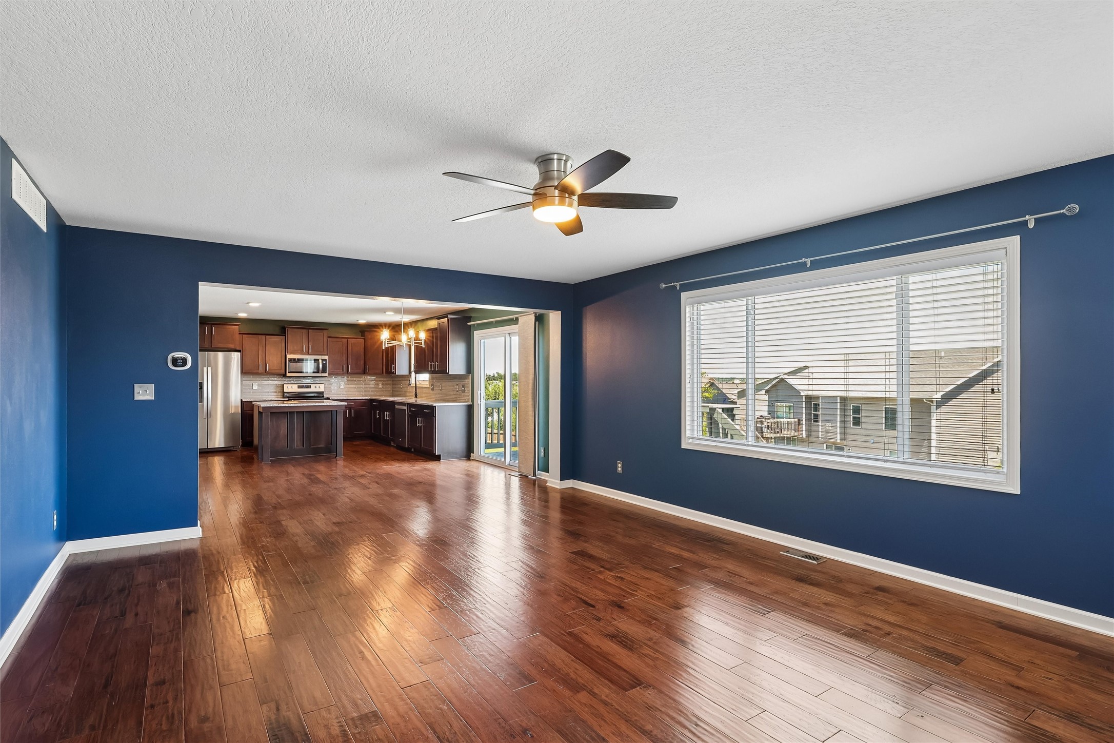 1735 Sadie Lane Property Photo 3