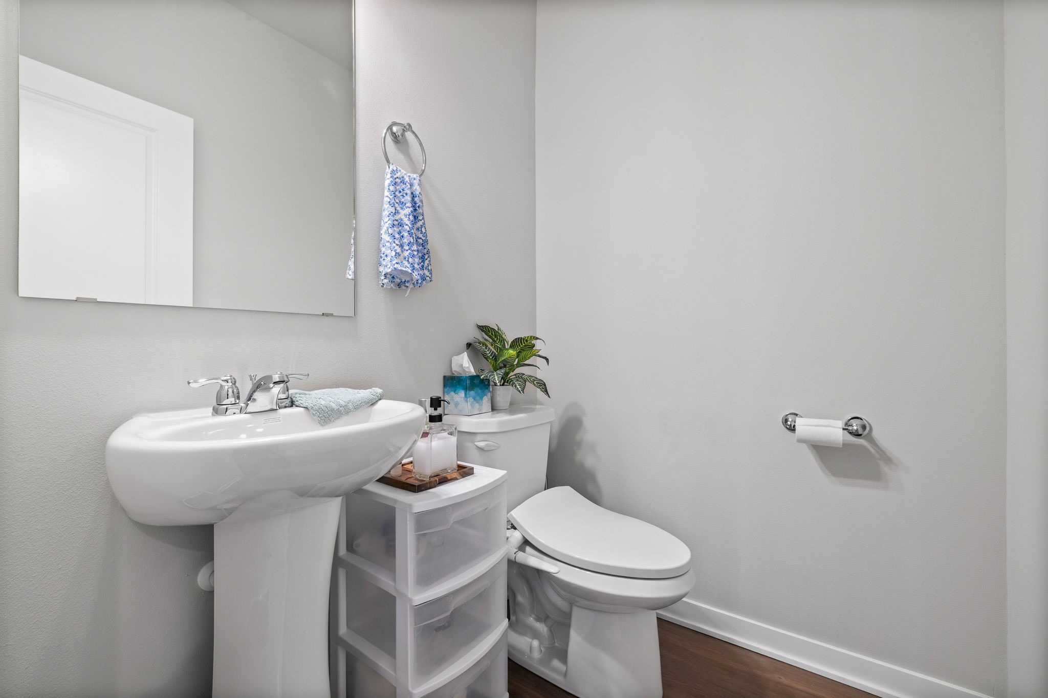 9570 Crestview Drive Property Photo 14