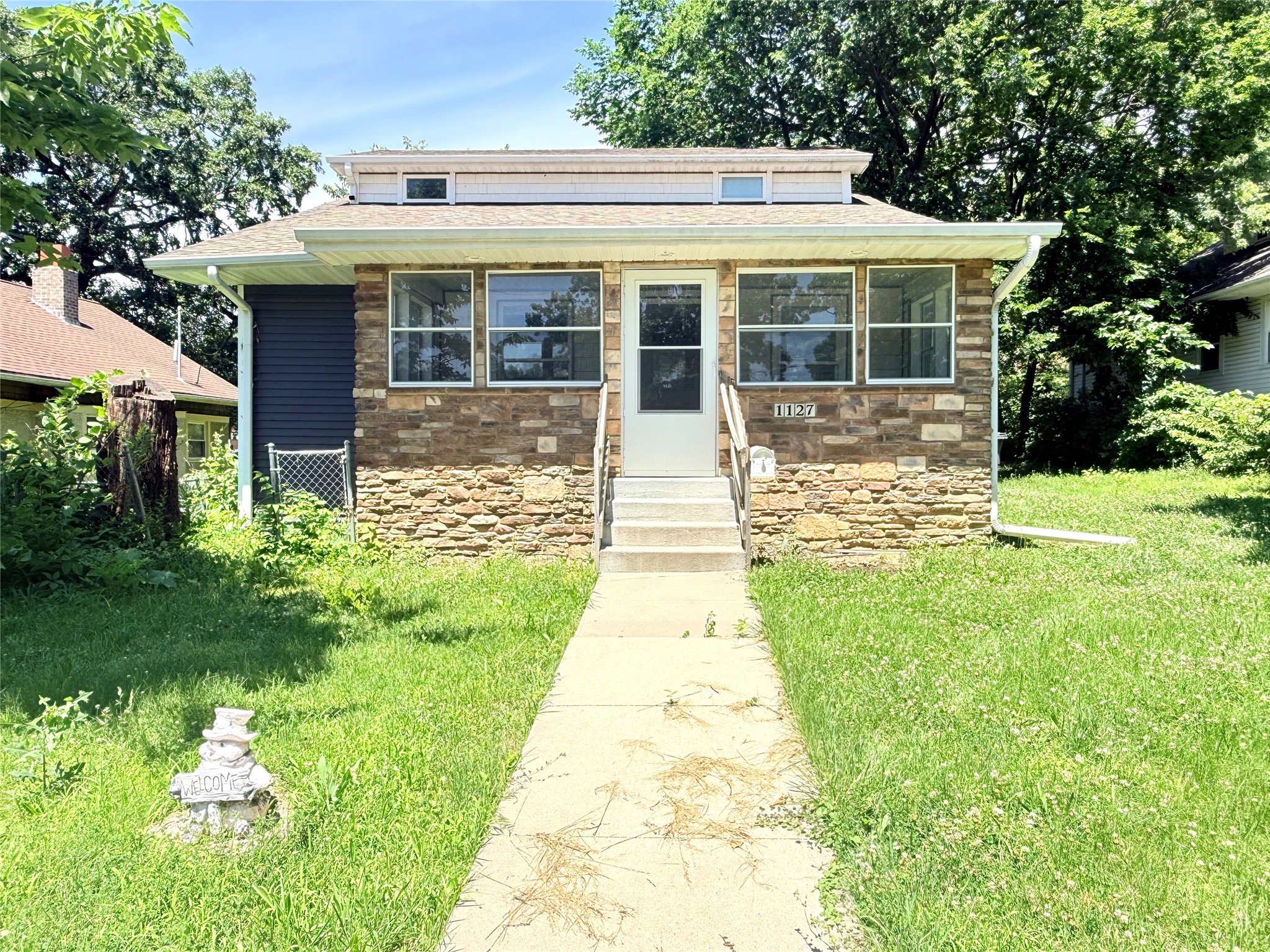 1127 Oak Park Avenue Property Photo 1