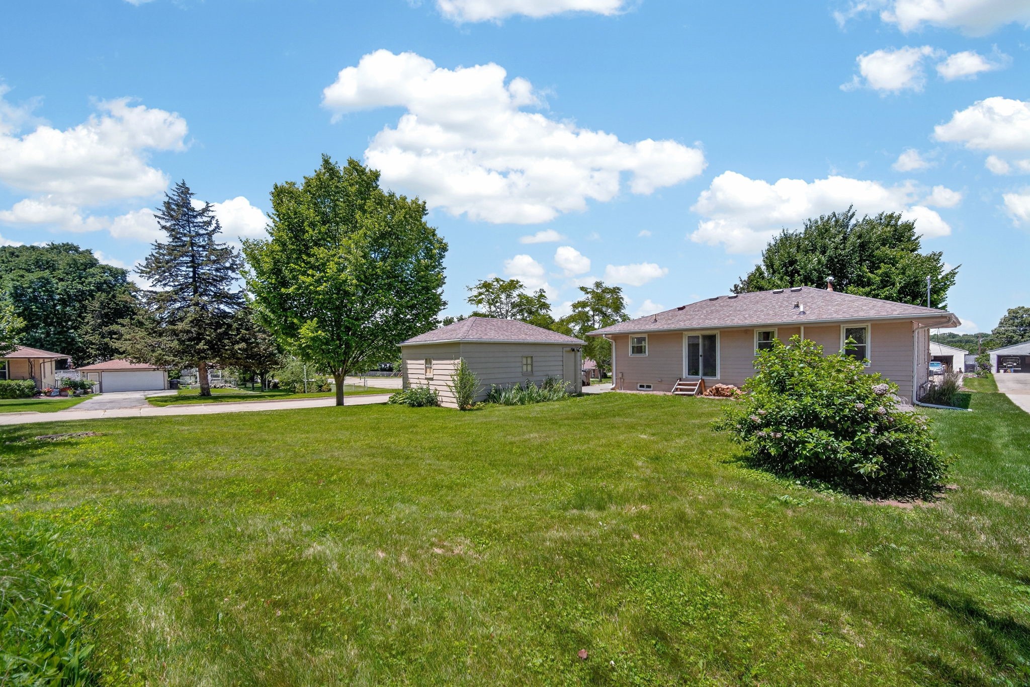 1306 Southlawn Drive Property Photo 18