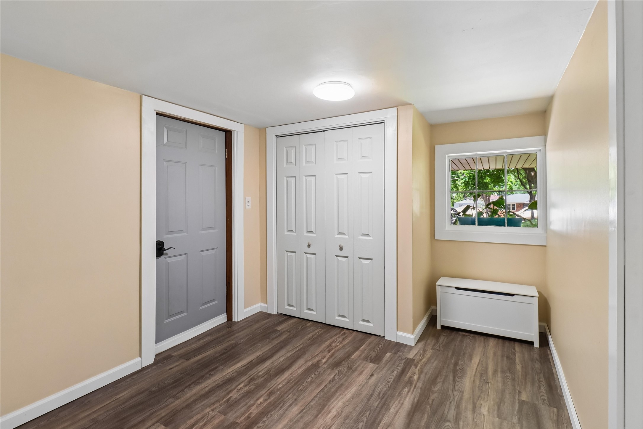 6706 Washington Avenue Property Photo 18