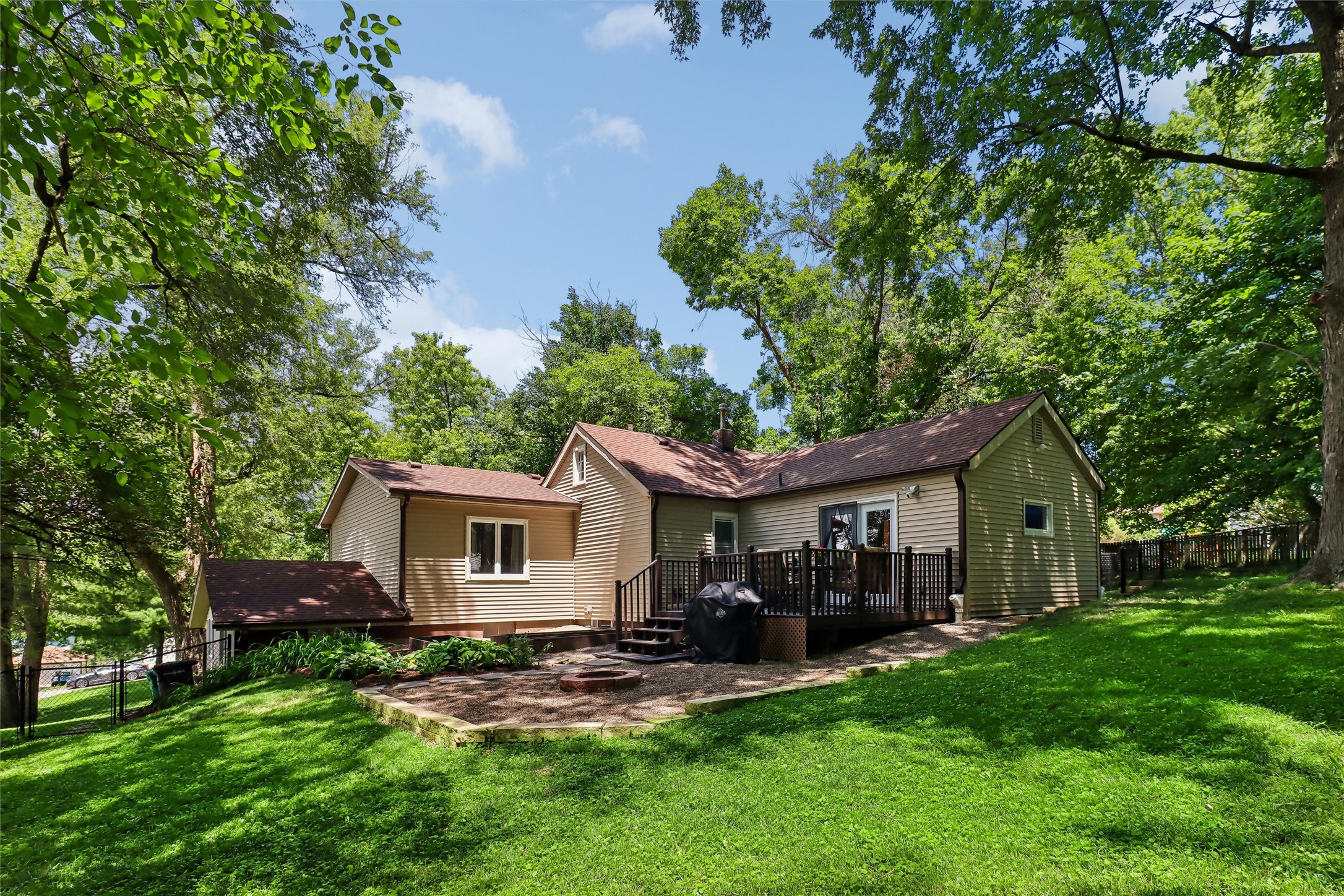 6706 Washington Avenue Property Photo 19