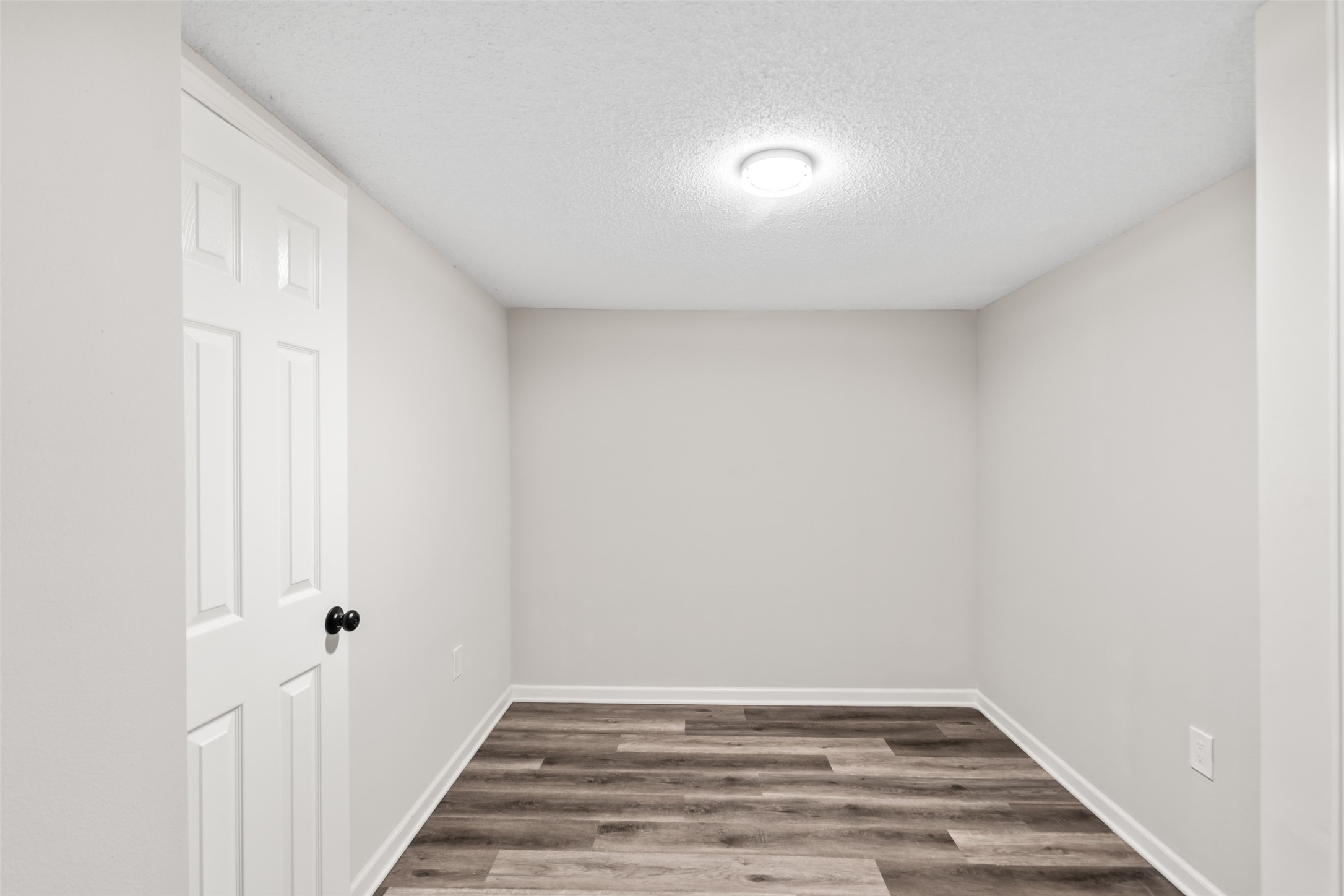 7037 Hickory Lane Property Photo 15