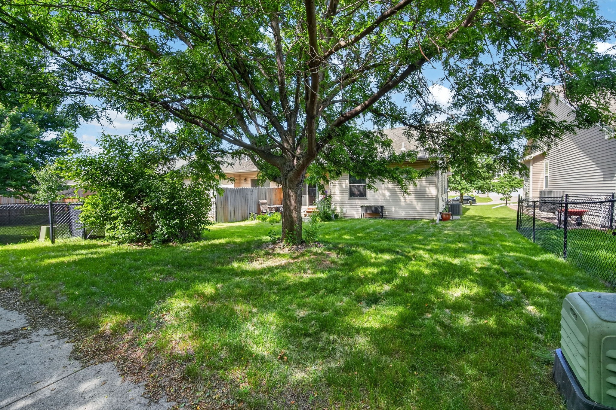 5833 Nw 50th Street Property Photo 29