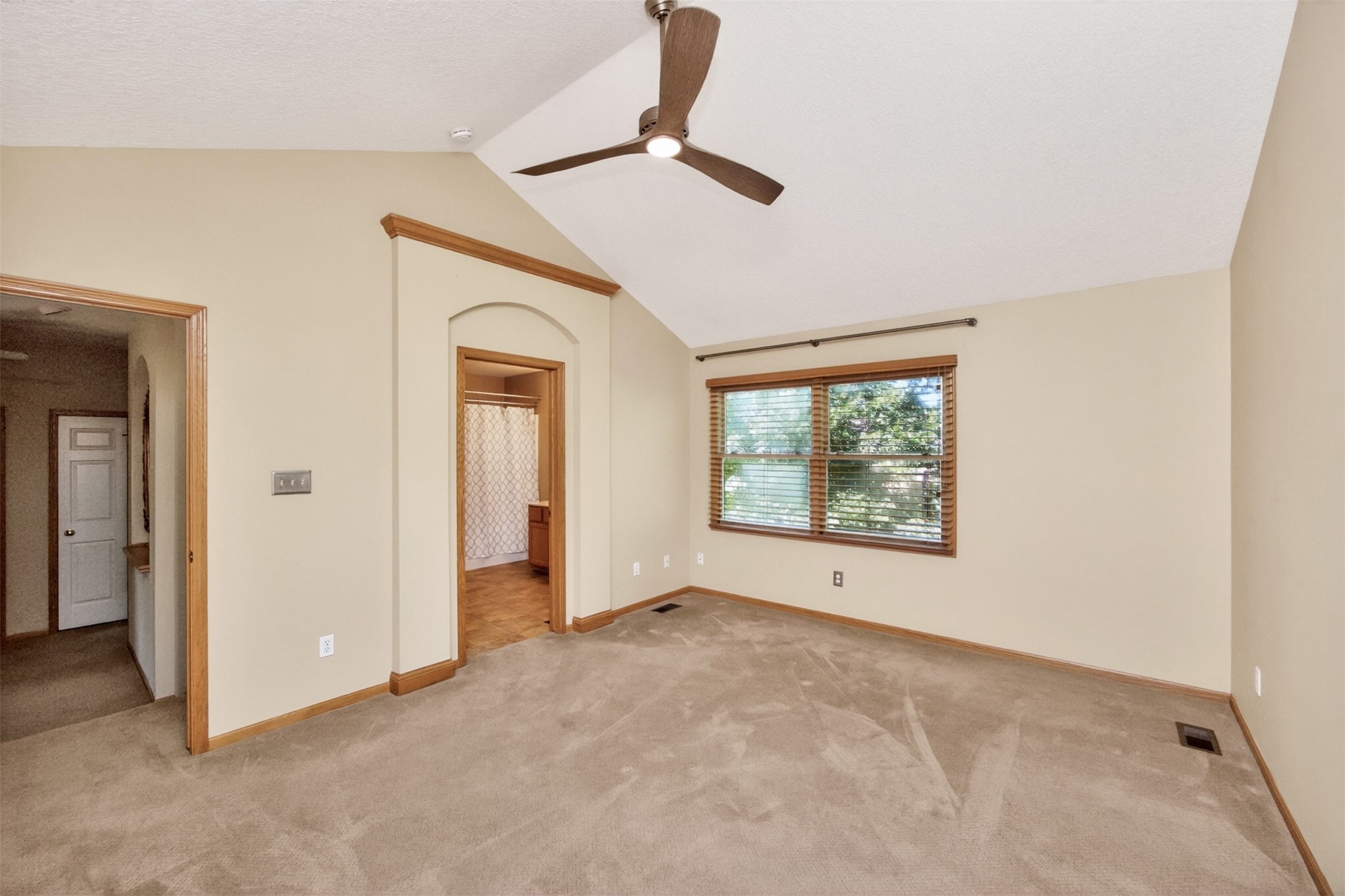 704 76th Street Property Photo 11