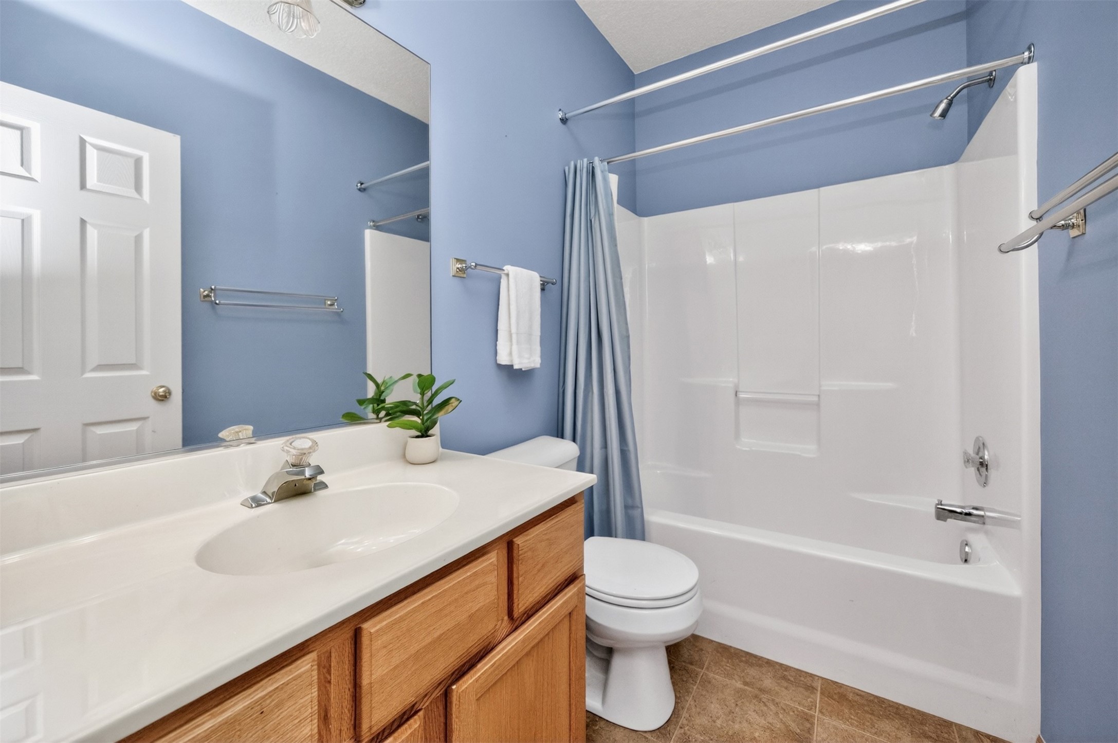 704 76th Street Property Photo 14