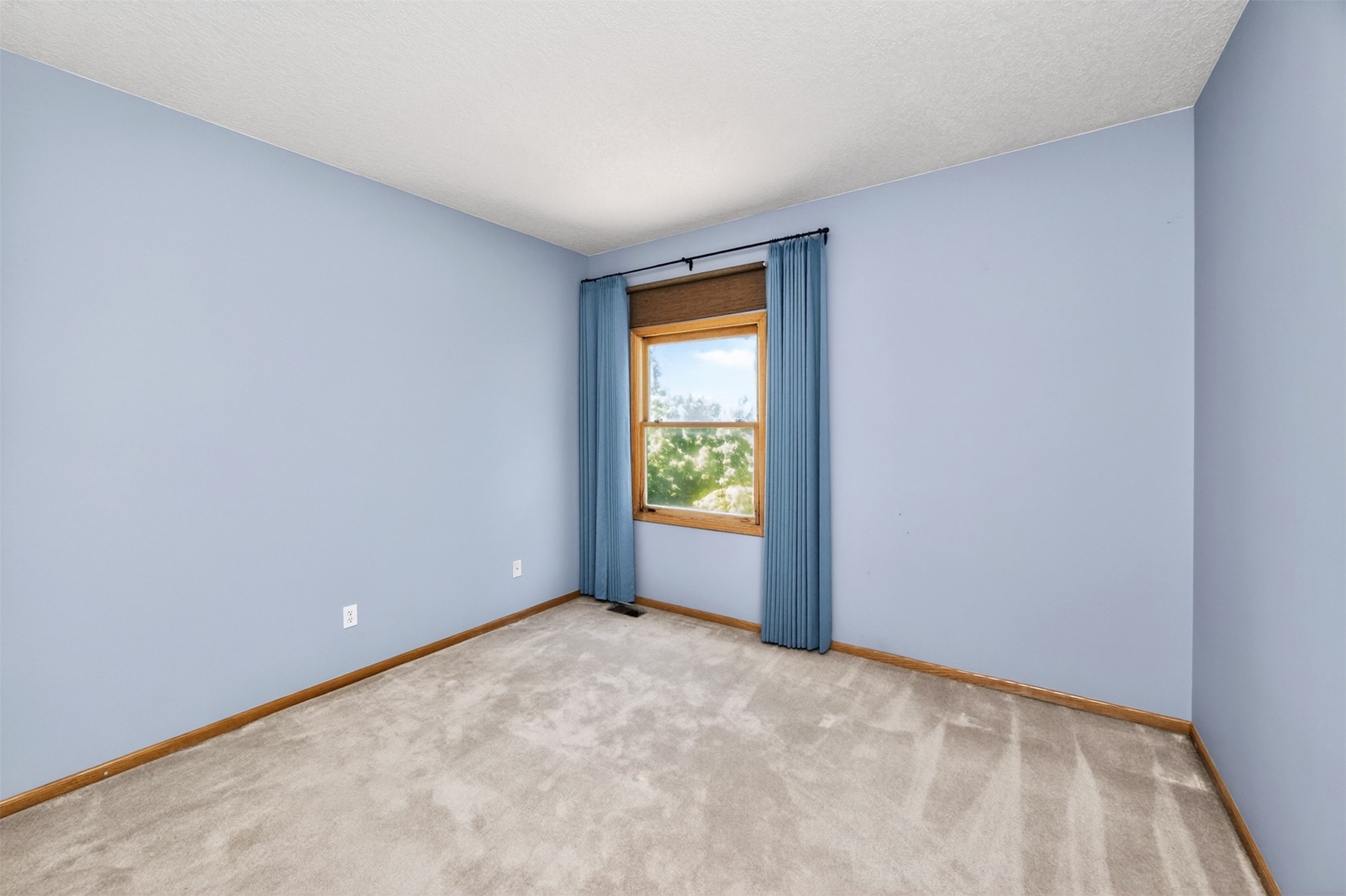 704 76th Street Property Photo 16