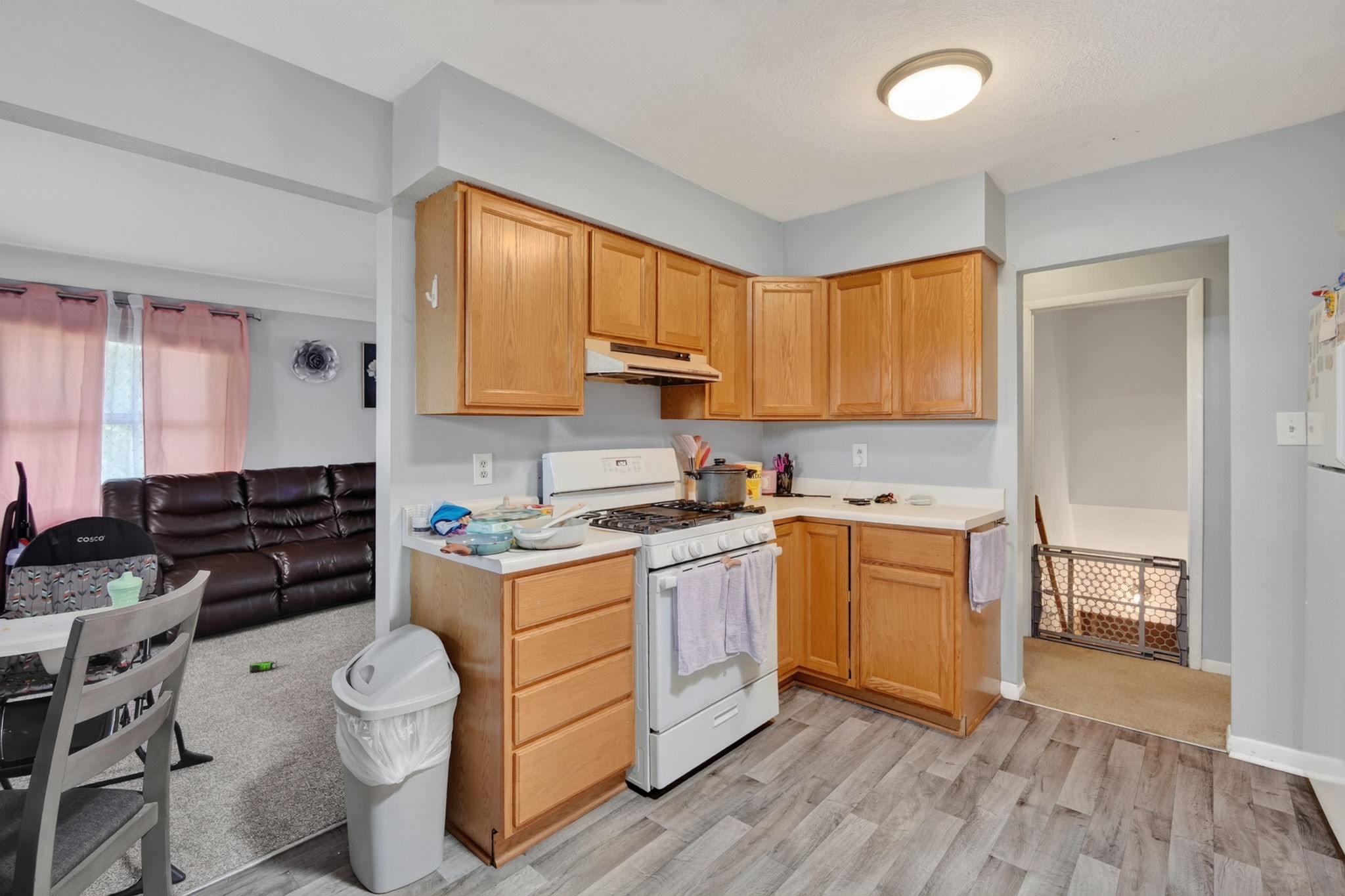 3903 Oakshire Road Property Photo 6