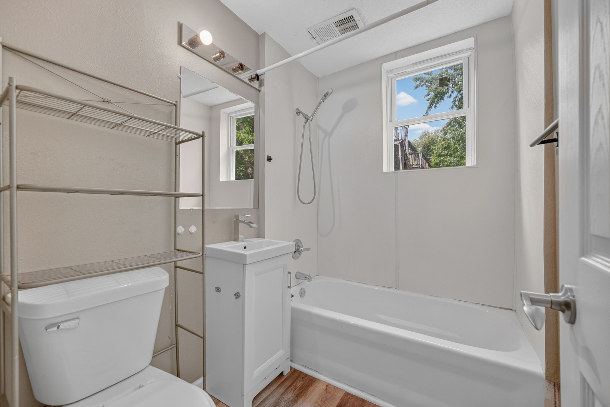 3903 Oakshire Road Property Photo 29