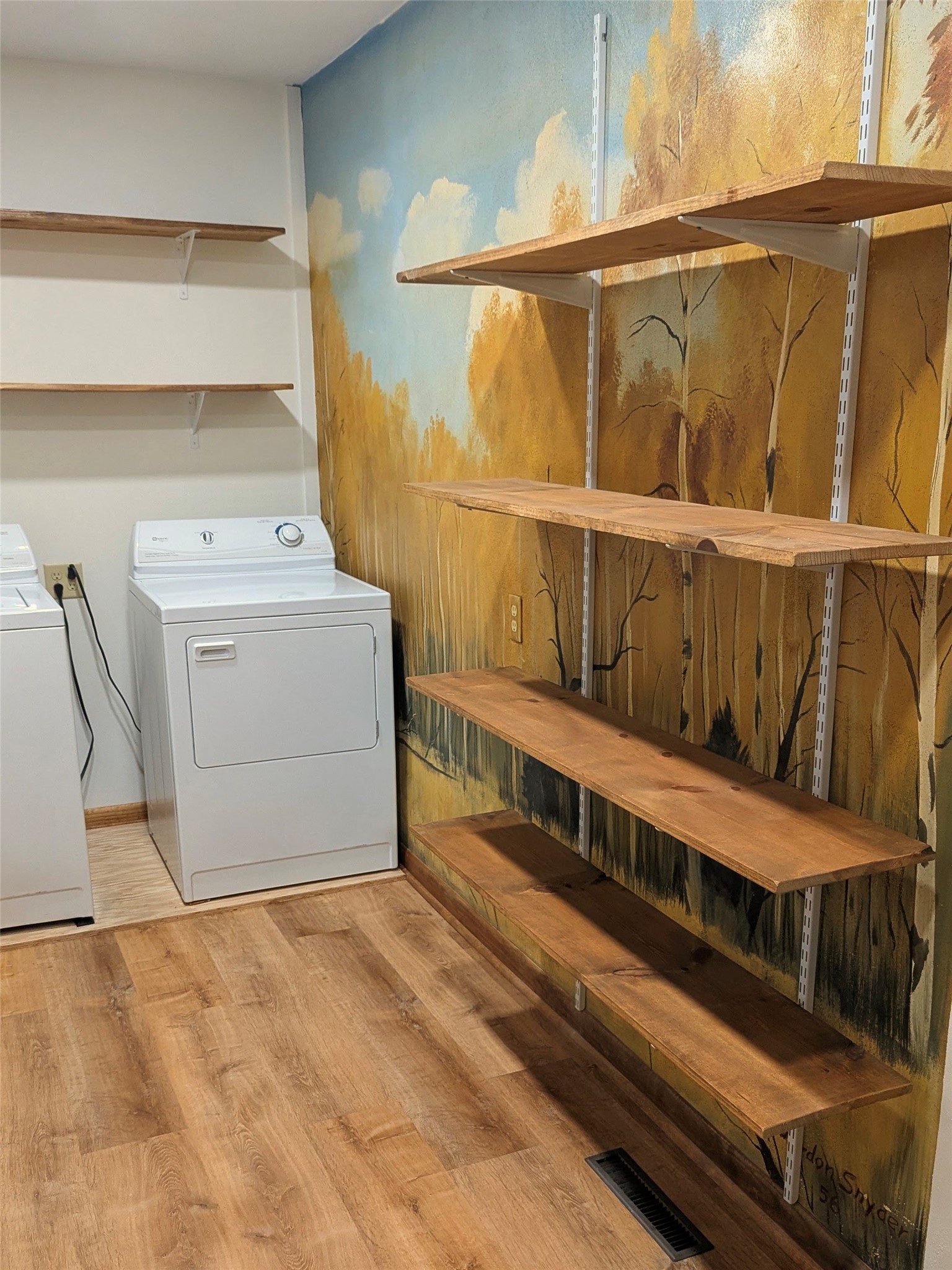 2250 70th Street Property Photo 13