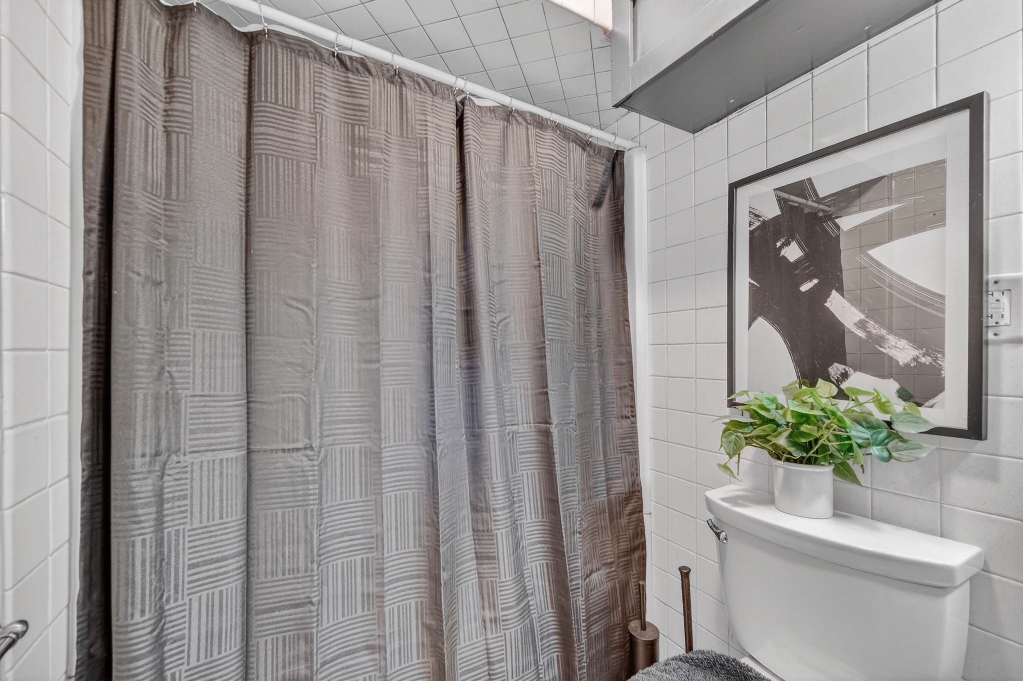 123 7th Street Property Photo 13