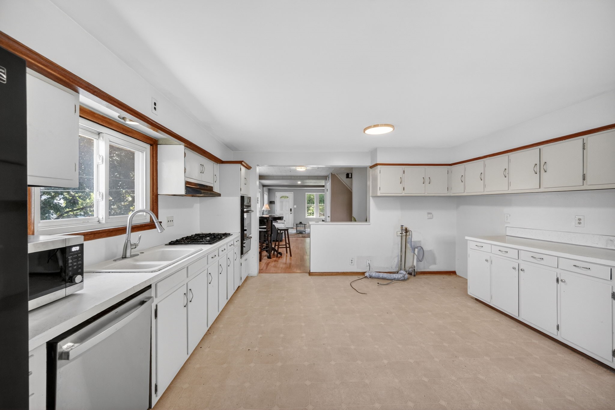 123 7th Street Property Photo 21