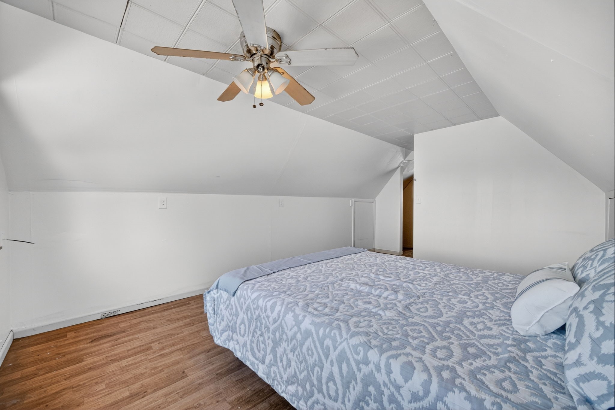 123 7th Street Property Photo 29