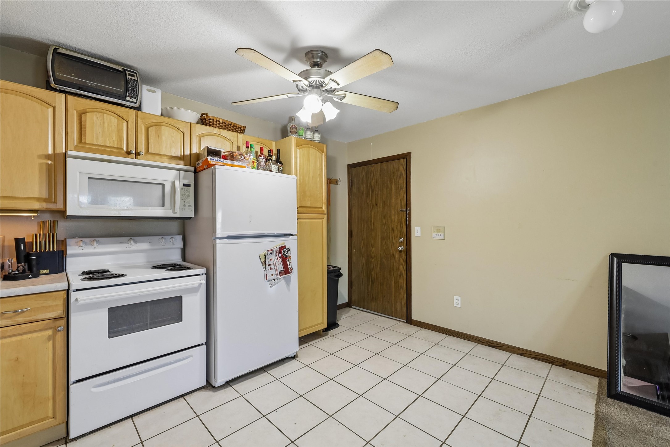 1831 Fuller Road 1 Property Photo 9