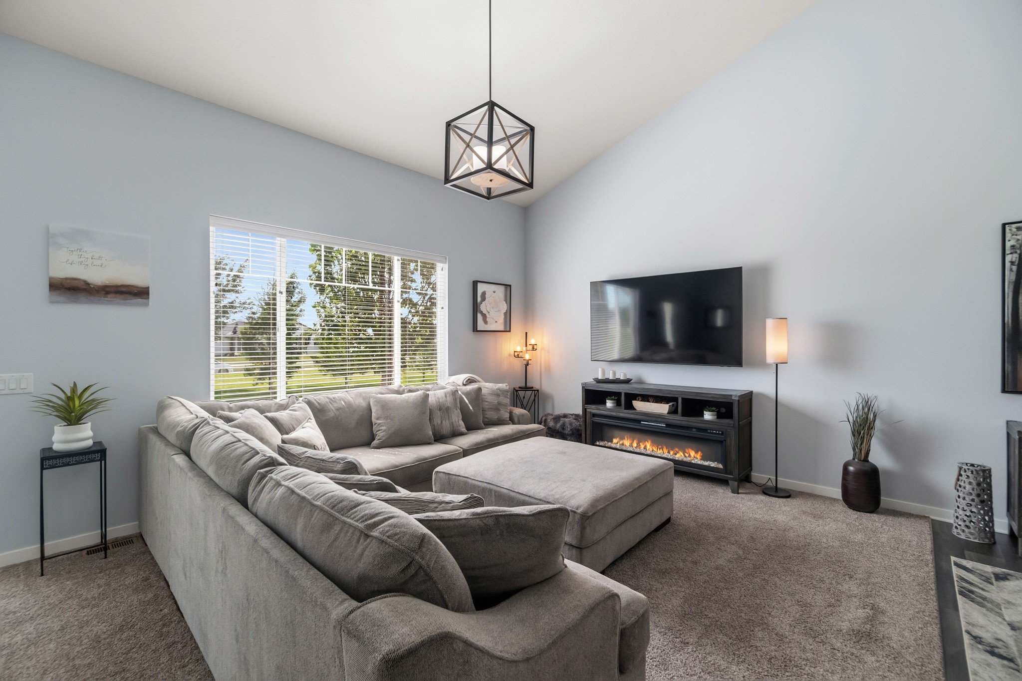 541 10th Street Property Photo 6