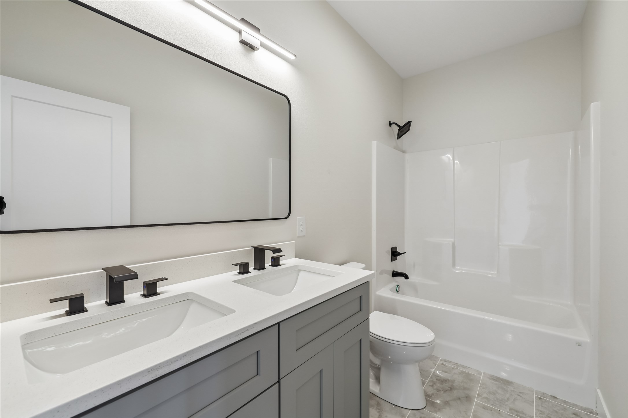 5397 Leyden Avenue Property Photo 17