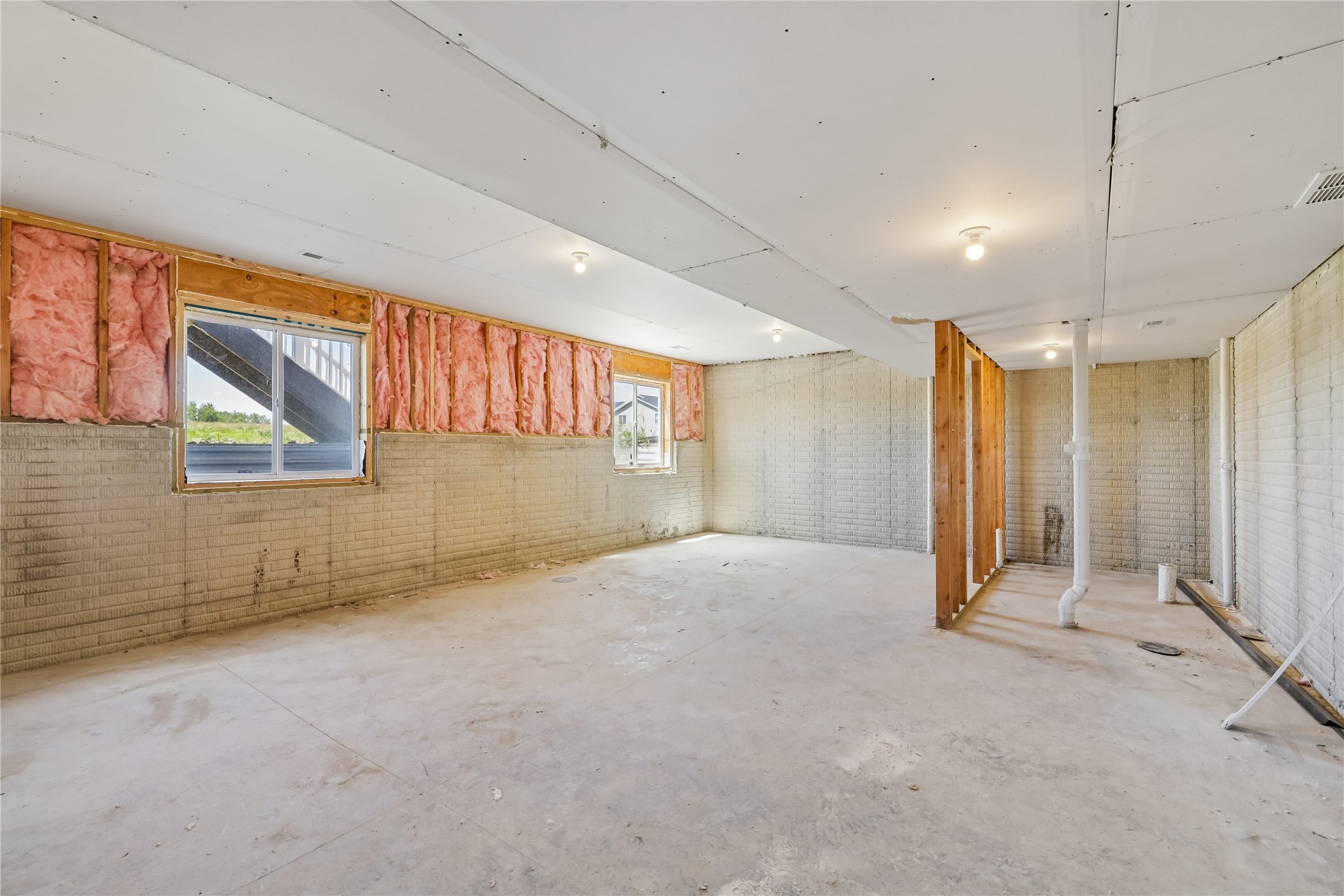 5397 Leyden Avenue Property Photo 28