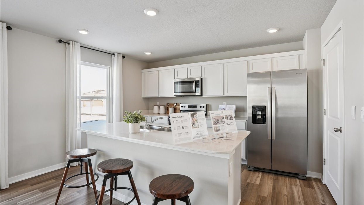 5520 143rd Street Property Photo 8