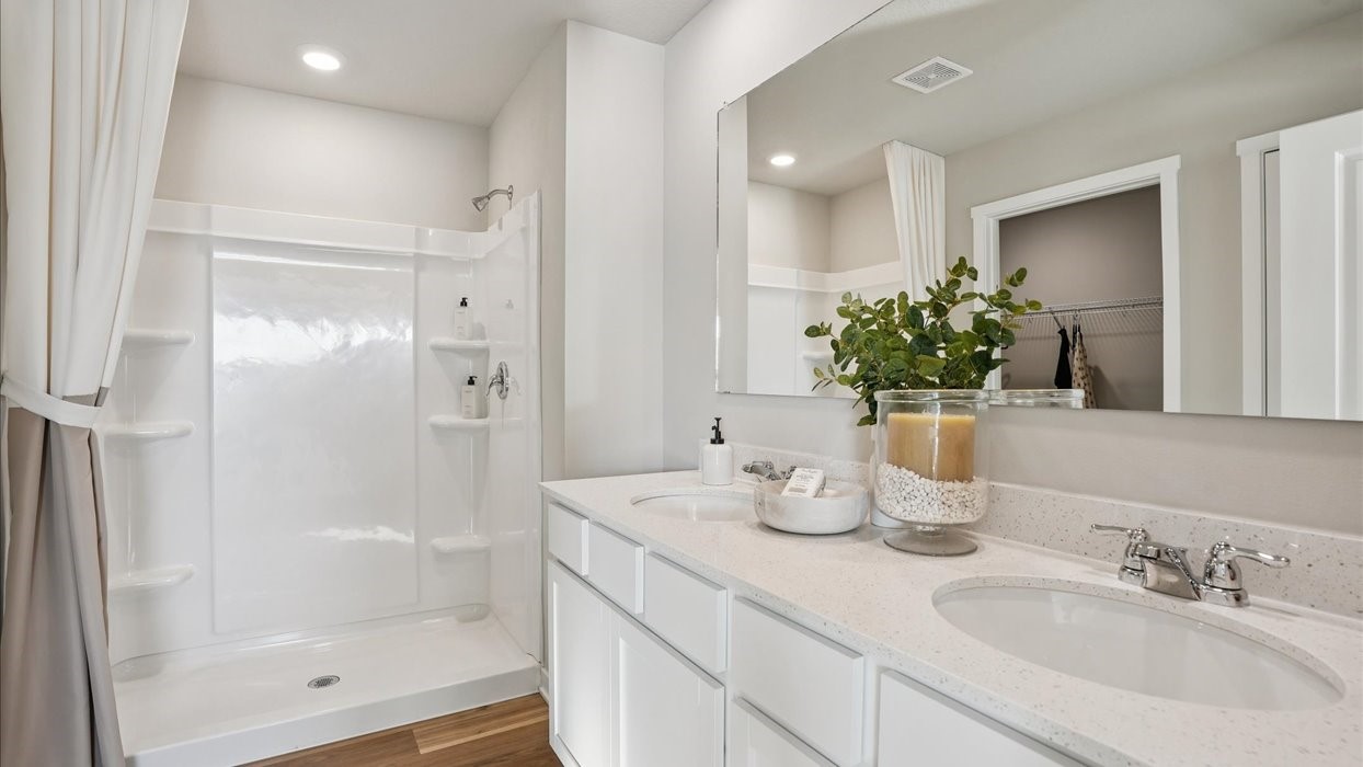 5520 143rd Street Property Photo 15
