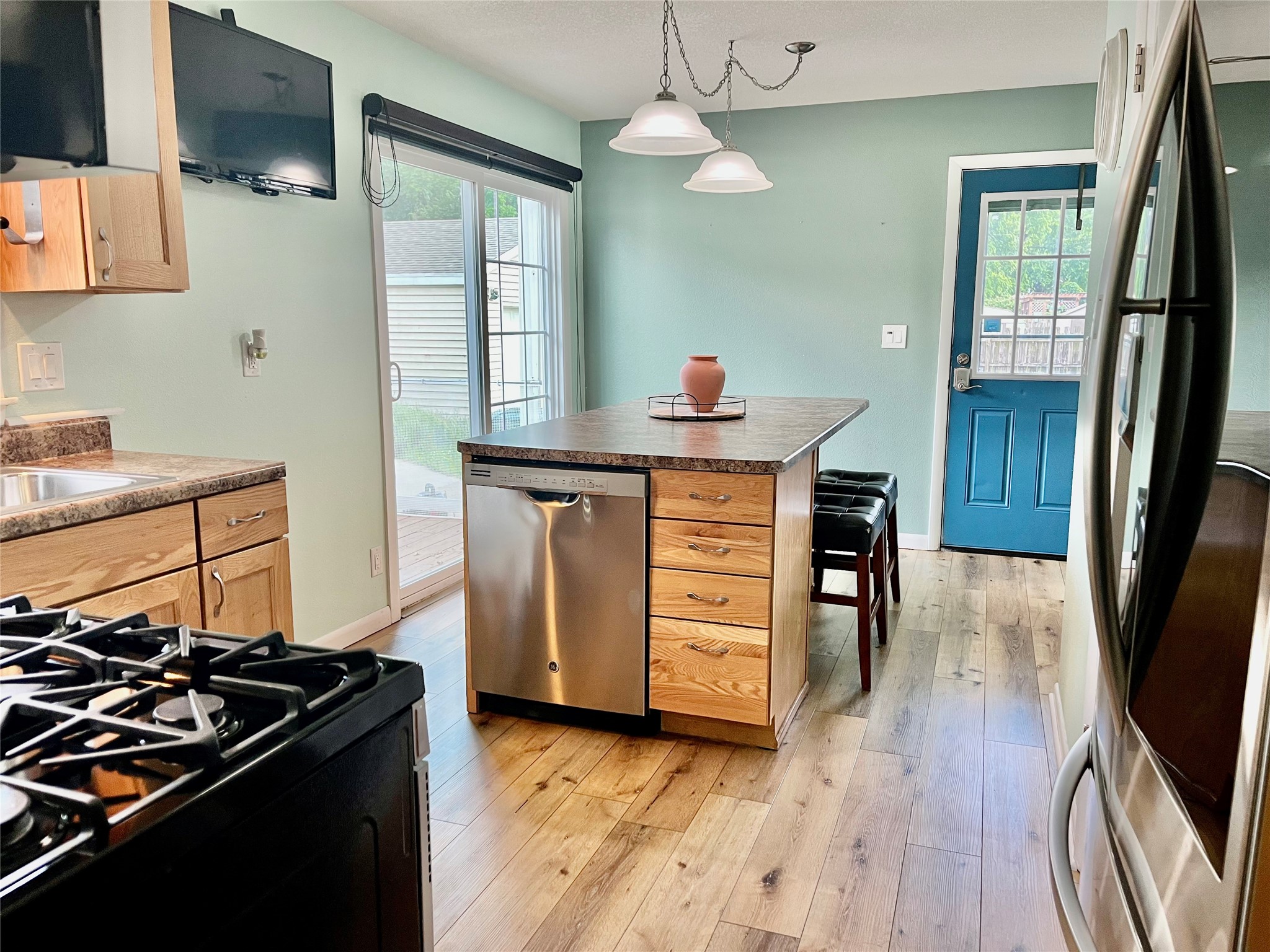 2625 Westover Boulevard Property Photo 11