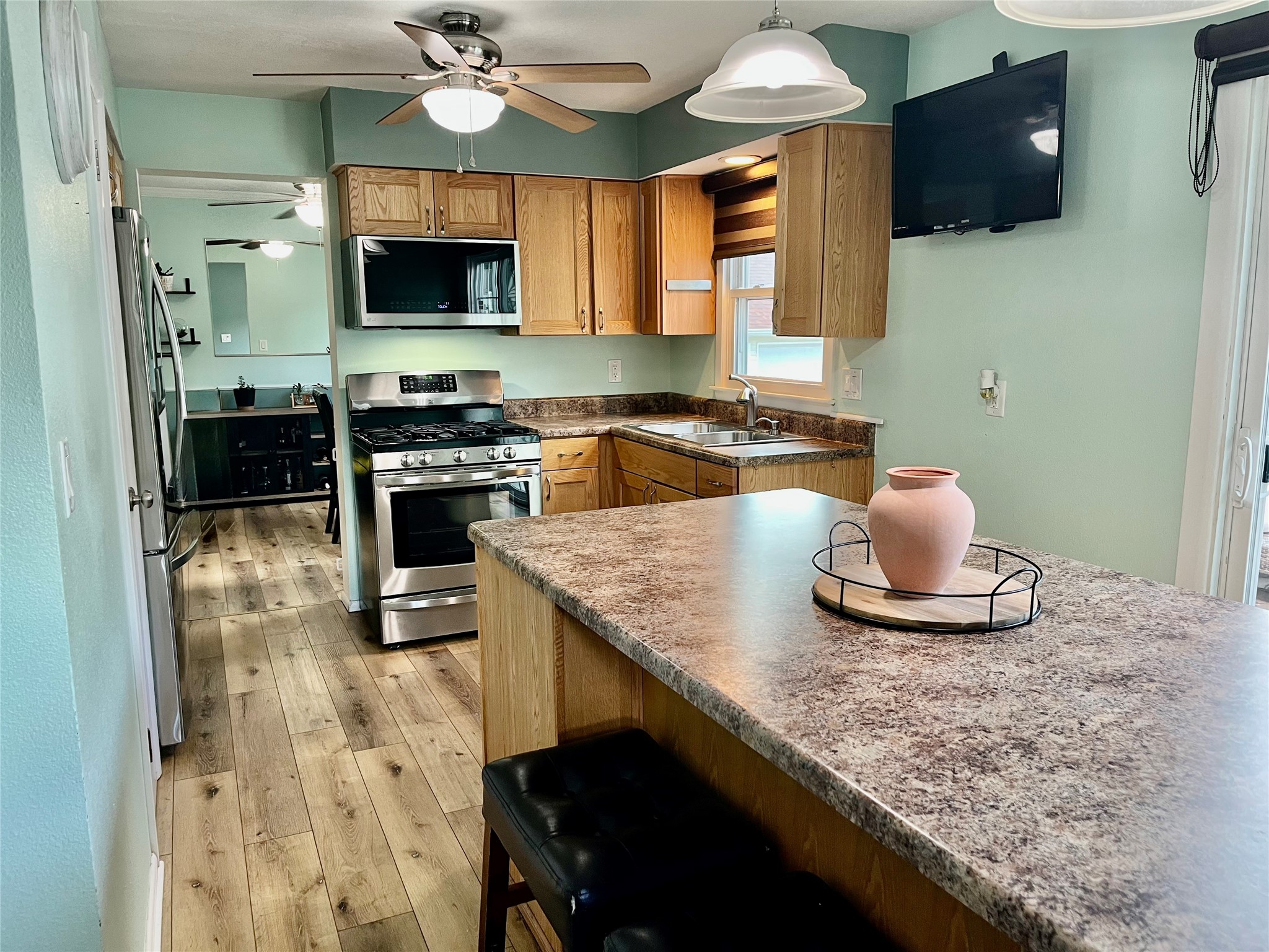 2625 Westover Boulevard Property Photo 12
