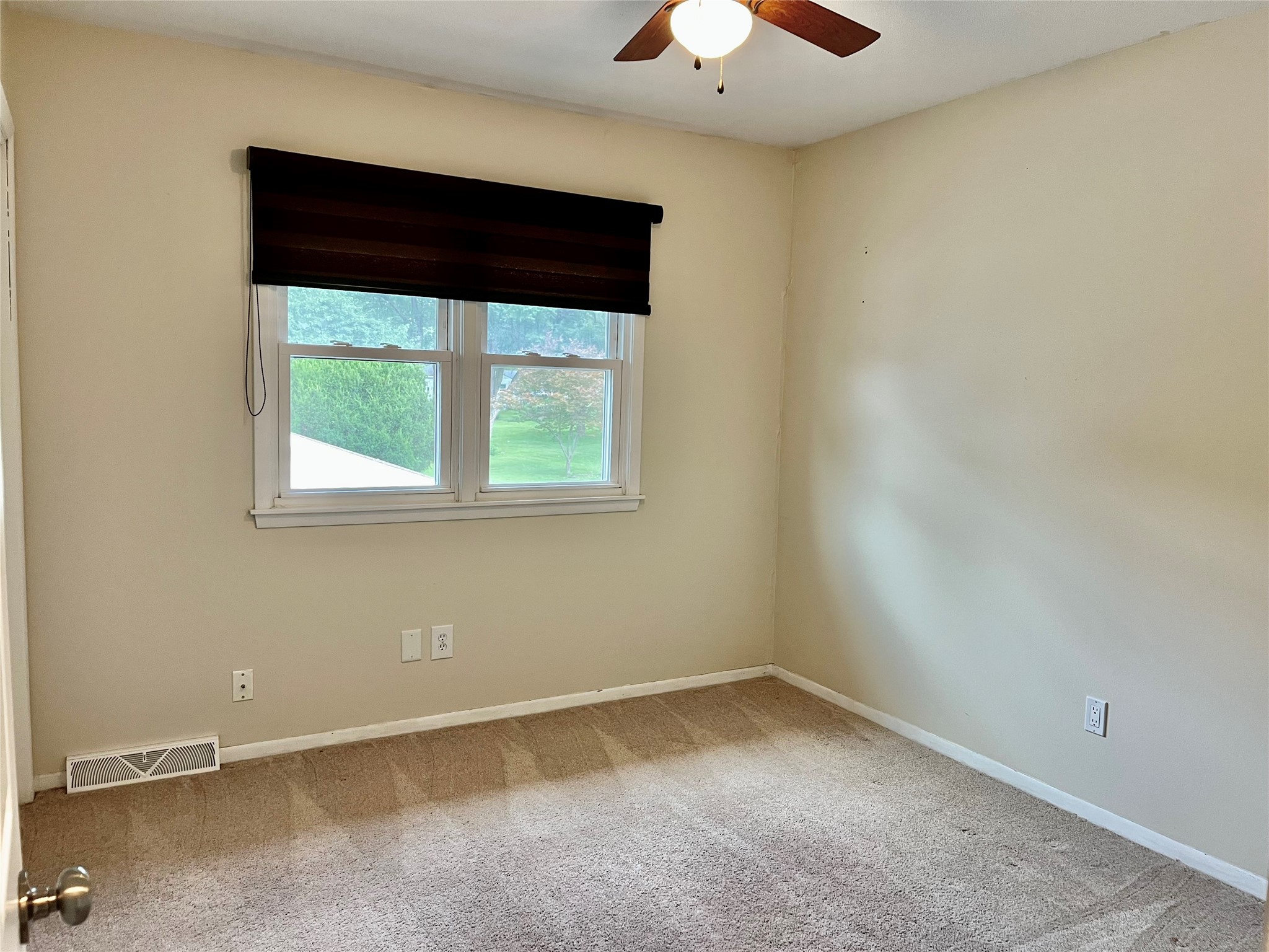 2625 Westover Boulevard Property Photo 15