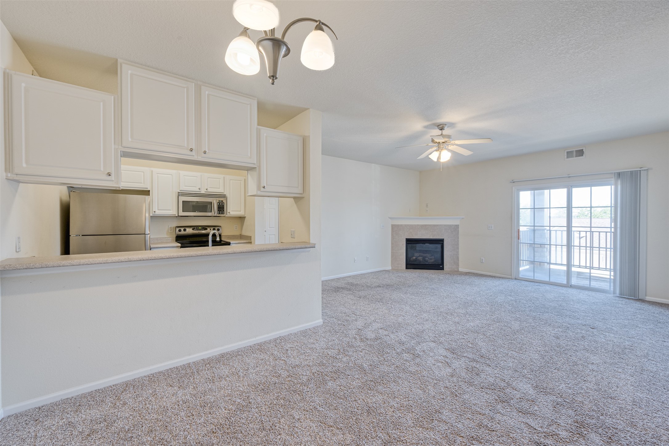 6255 Beechtree Drive 4205 Property Photo 3