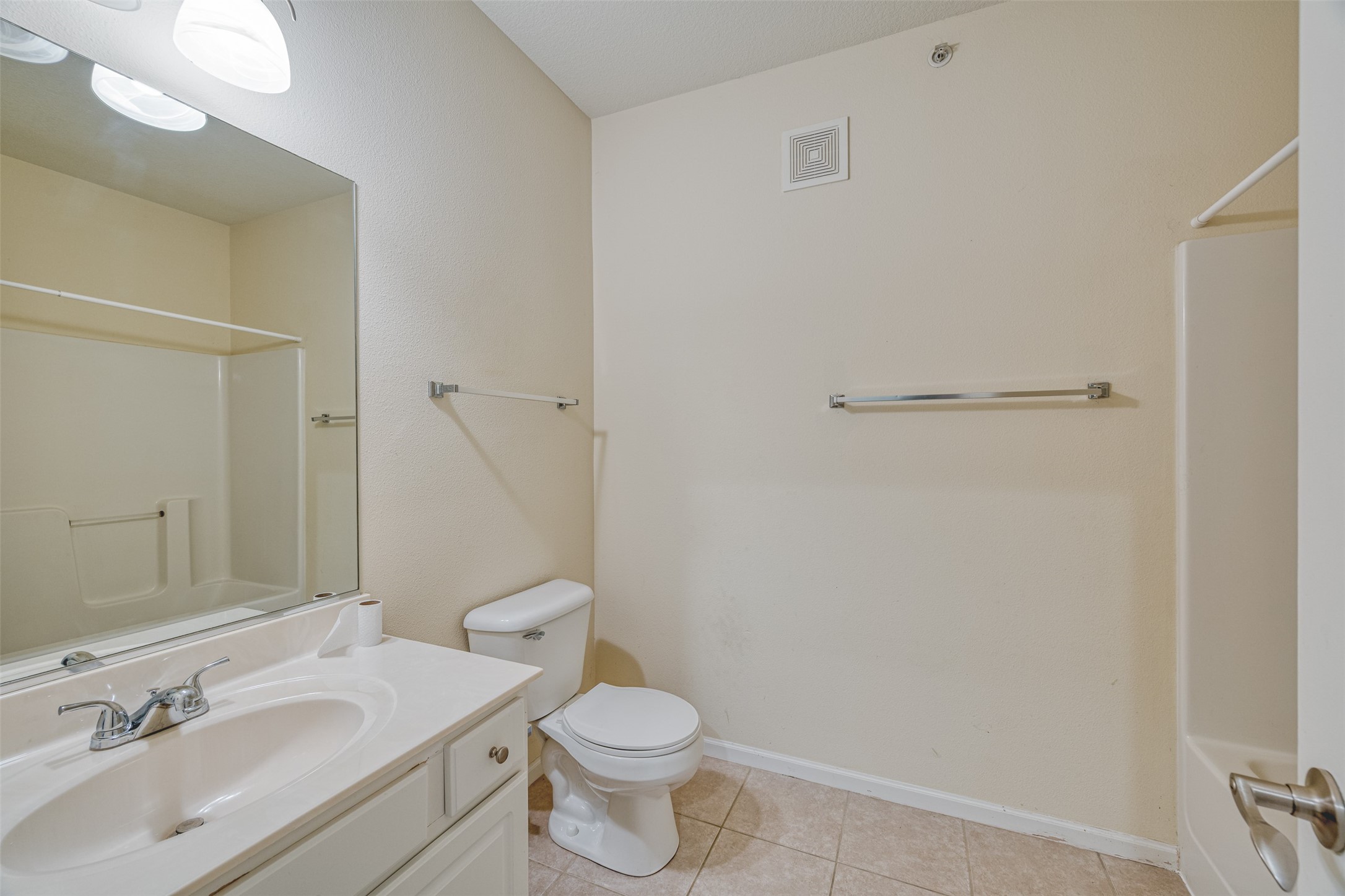 6255 Beechtree Drive 4205 Property Photo 19