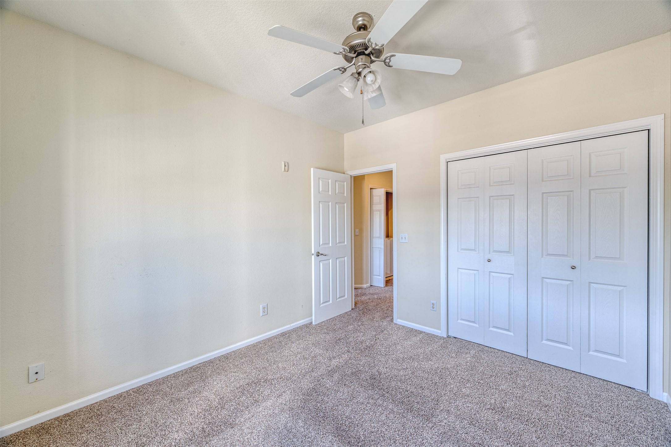 6255 Beechtree Drive 4205 Property Photo 20