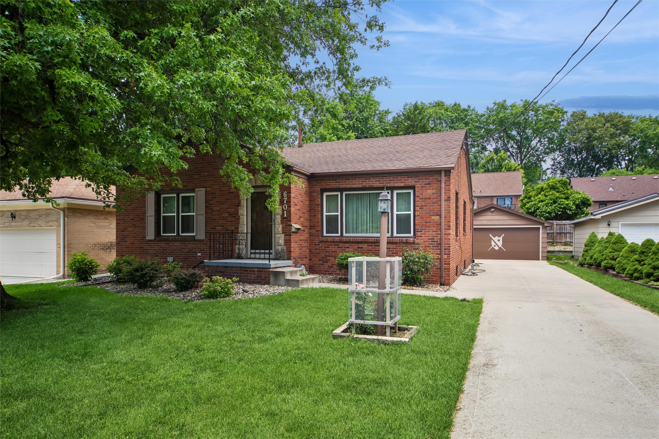 6701 Carpenter Avenue Property Photo 1