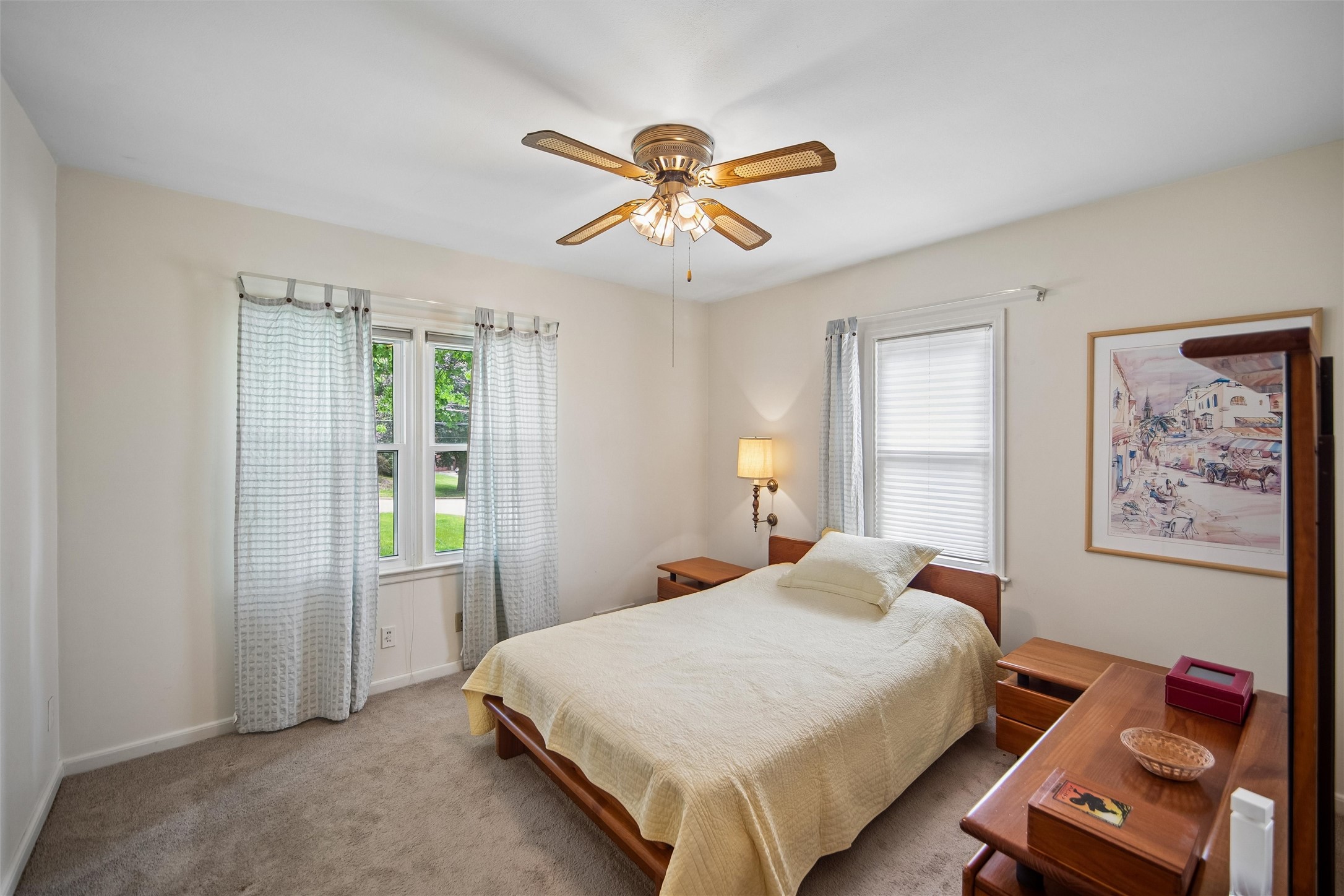 6701 Carpenter Avenue Property Photo 10