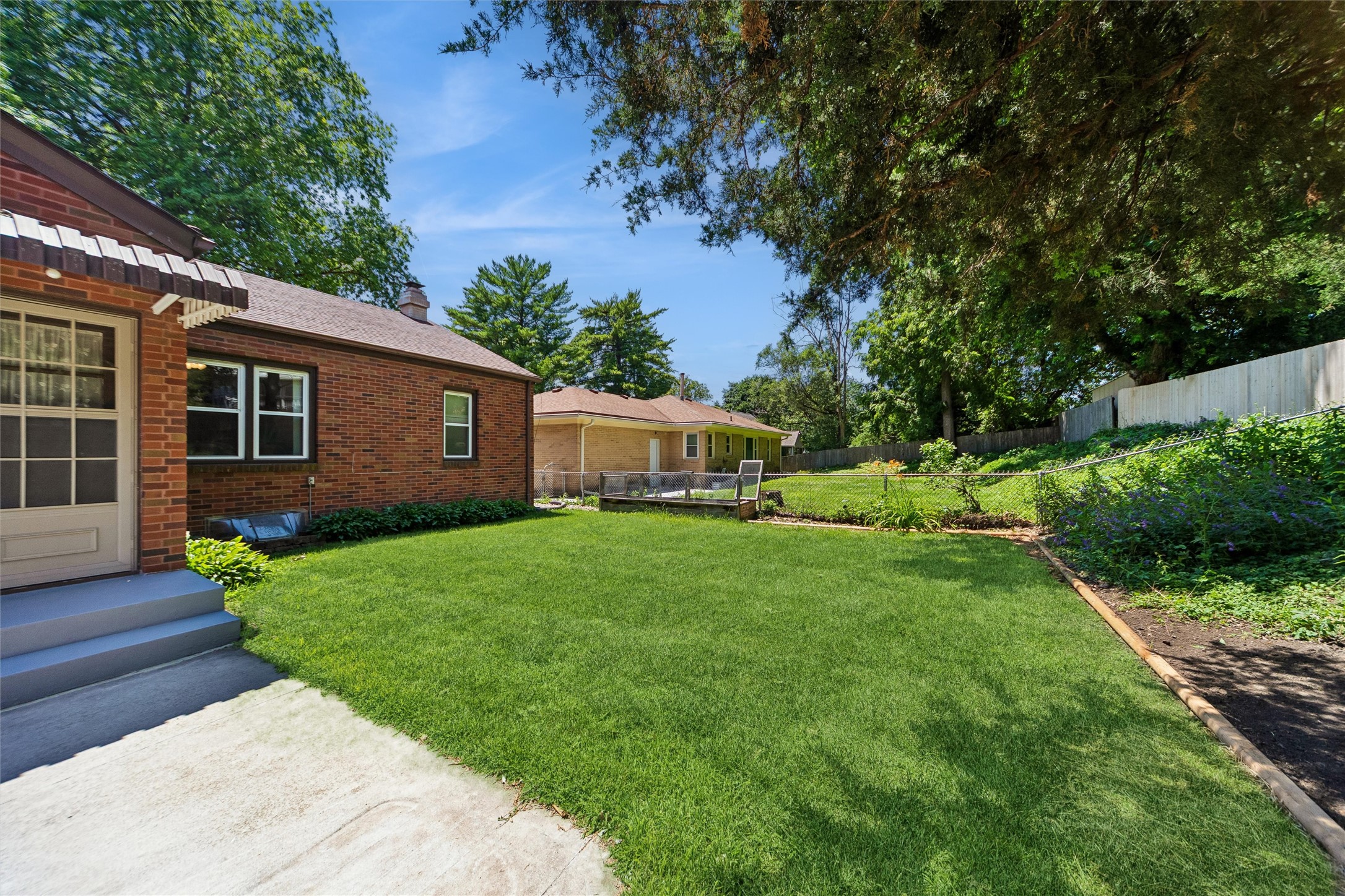 6701 Carpenter Avenue Property Photo 22