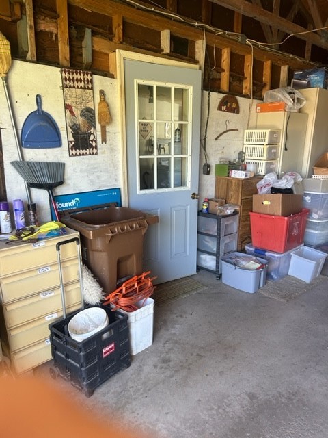711 Spring Street Property Photo 5