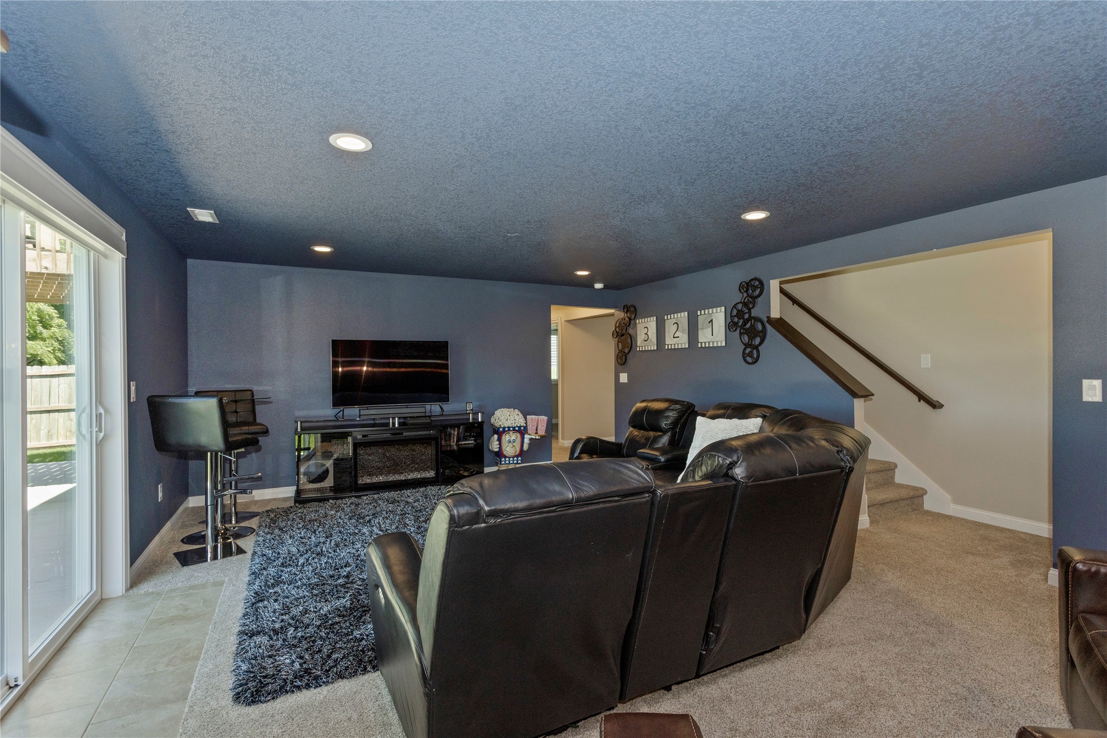 10041 Powell Avenue Property Photo 22