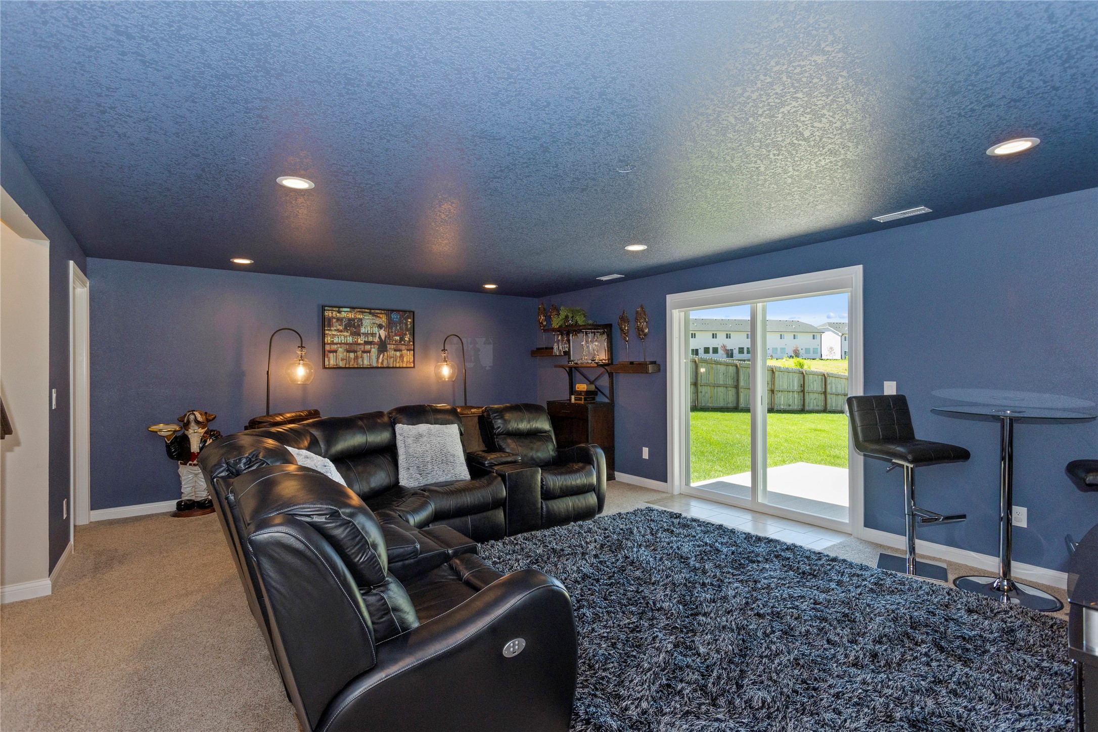 10041 Powell Avenue Property Photo 25
