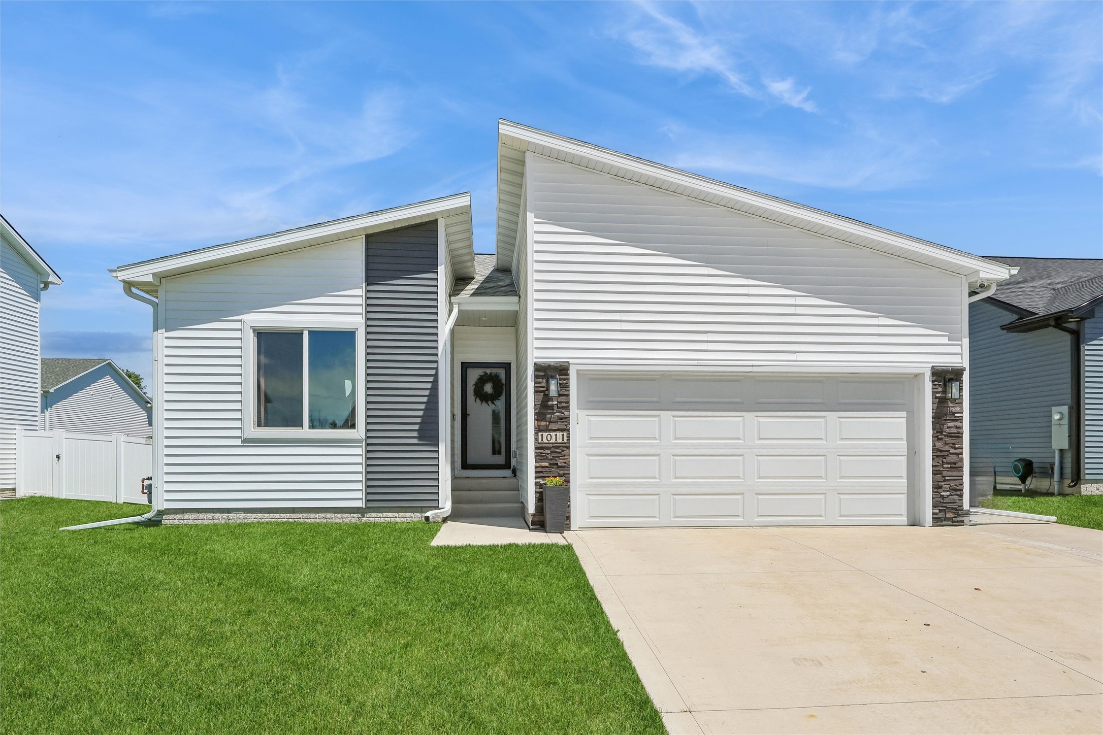 1011 Polk Street Property Photo 1