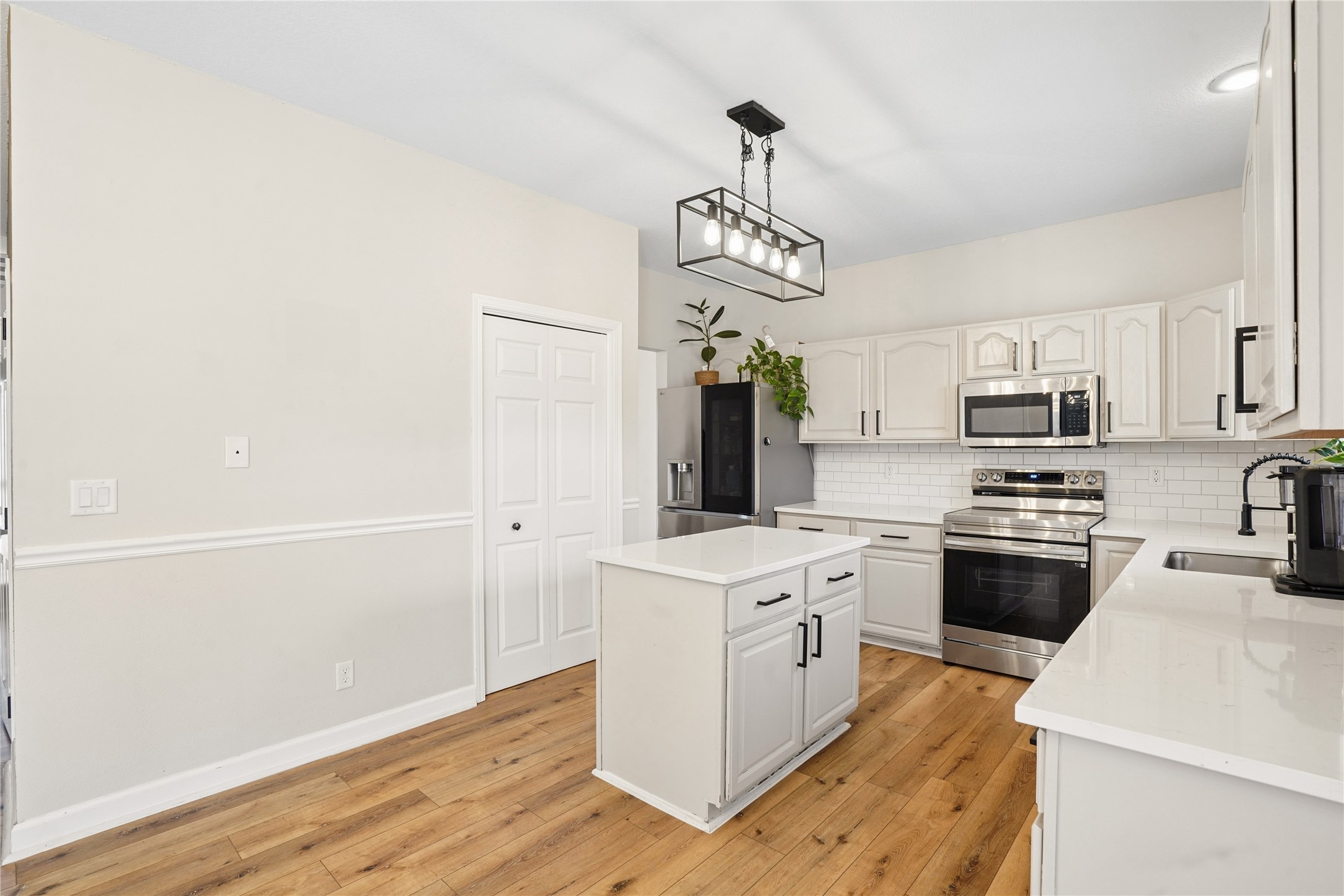 305 Ne 16th Street Property Photo 5