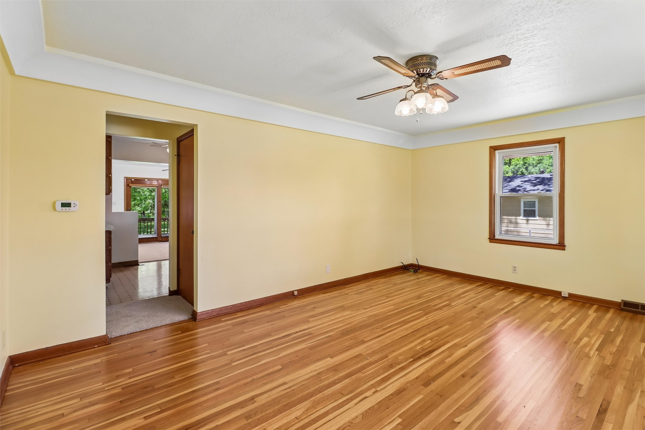 5950 Se 19th Street Property Photo 5