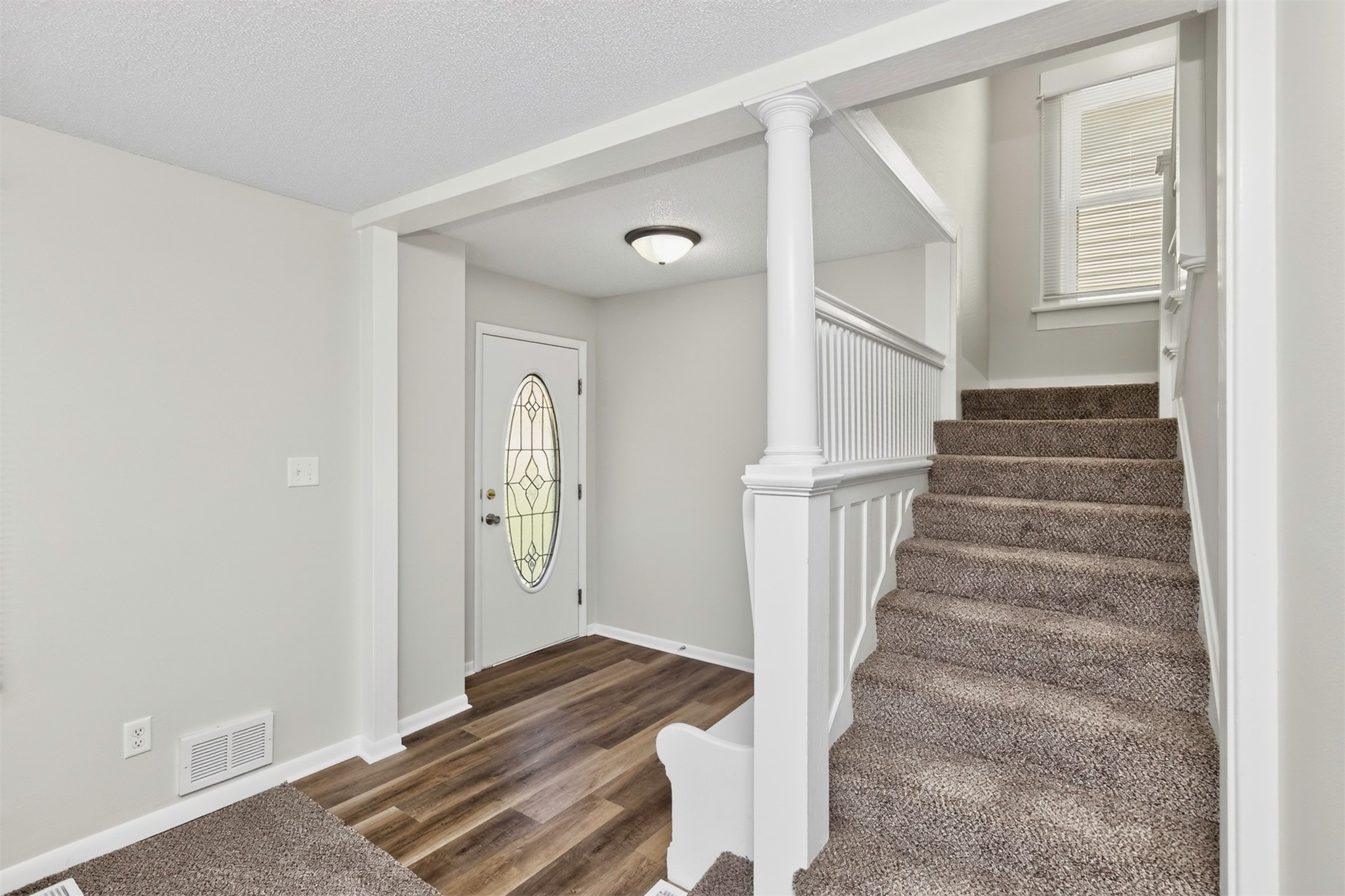 3315 1st Street Property Photo 4