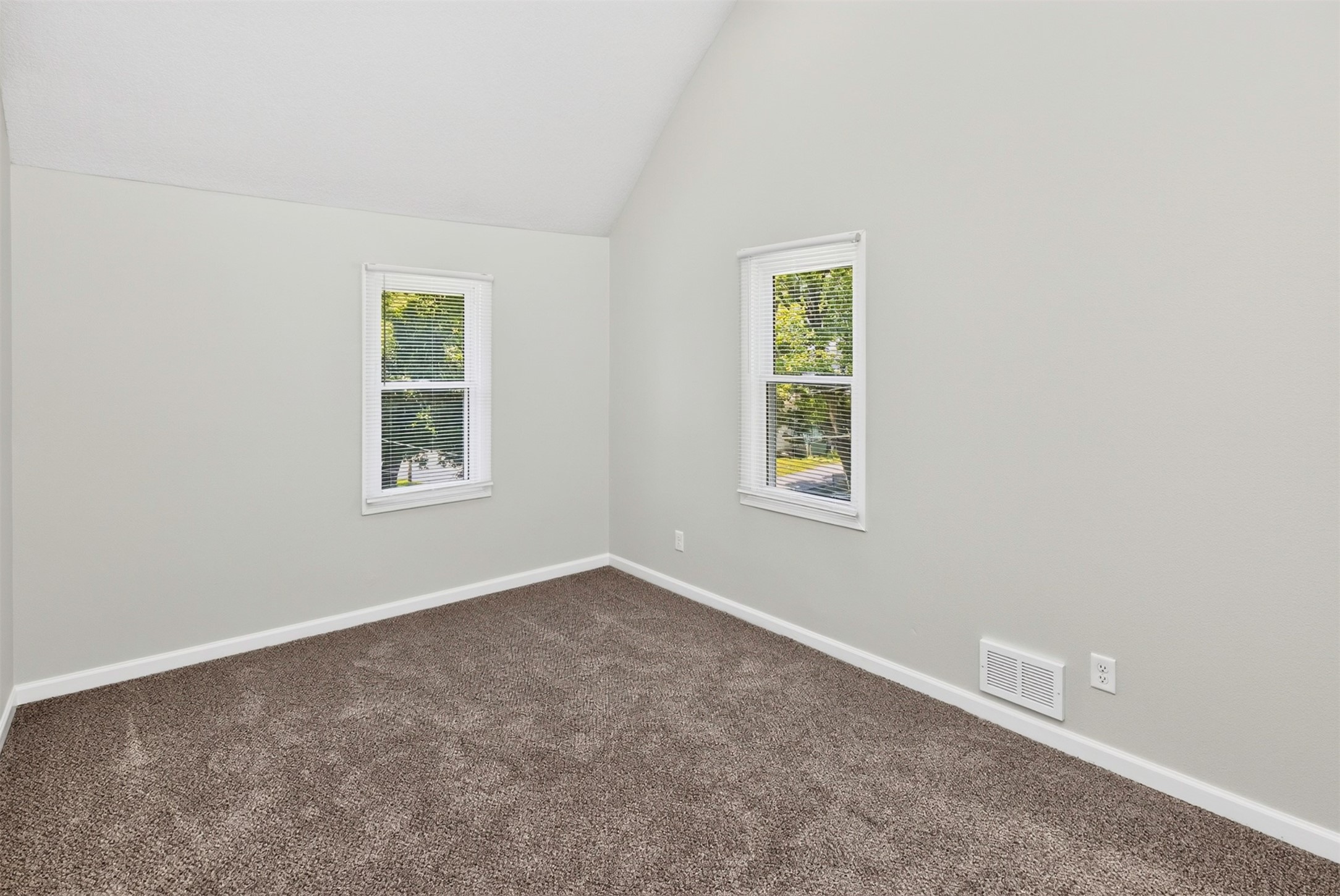 3315 1st Street Property Photo 12