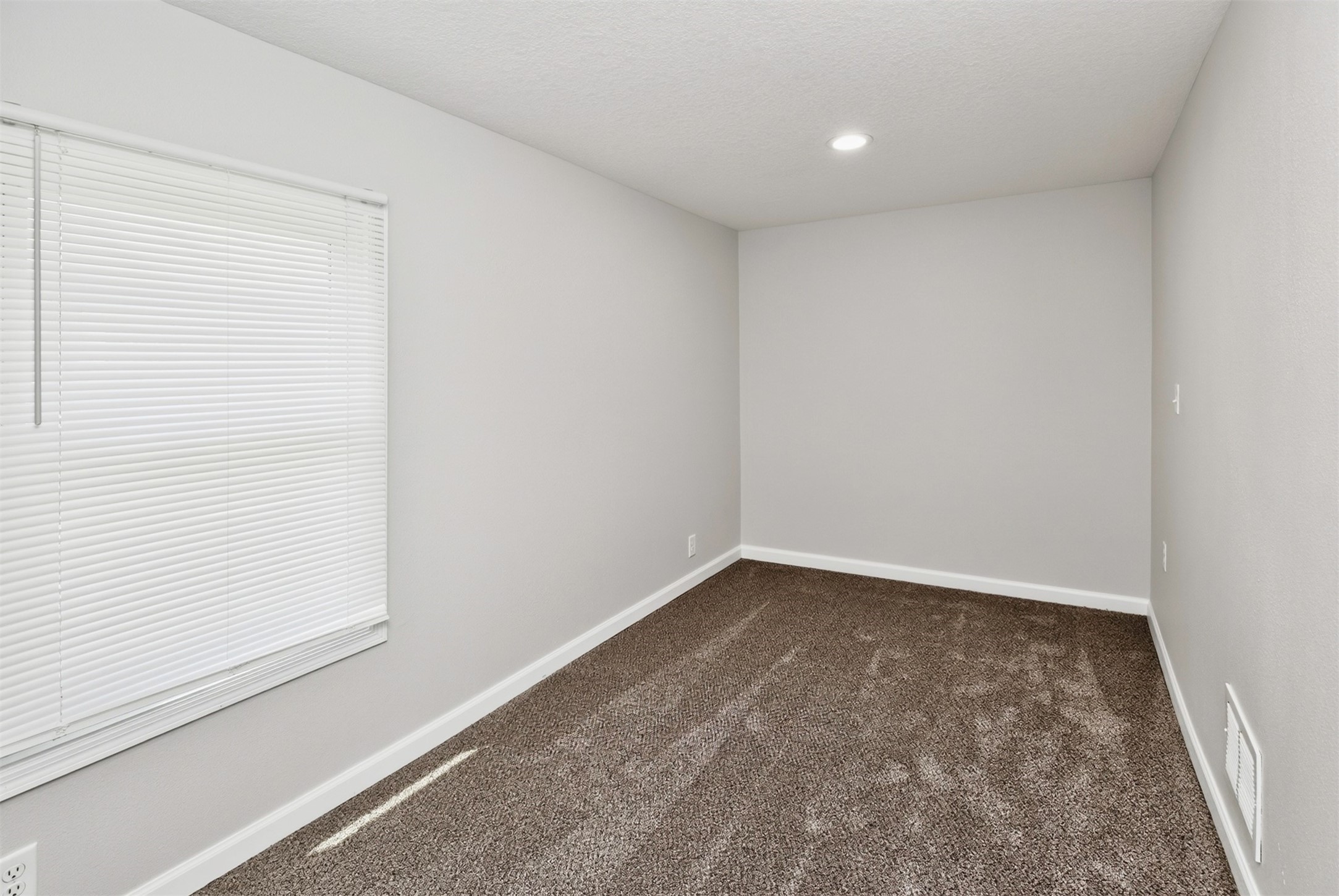 3315 1st Street Property Photo 27