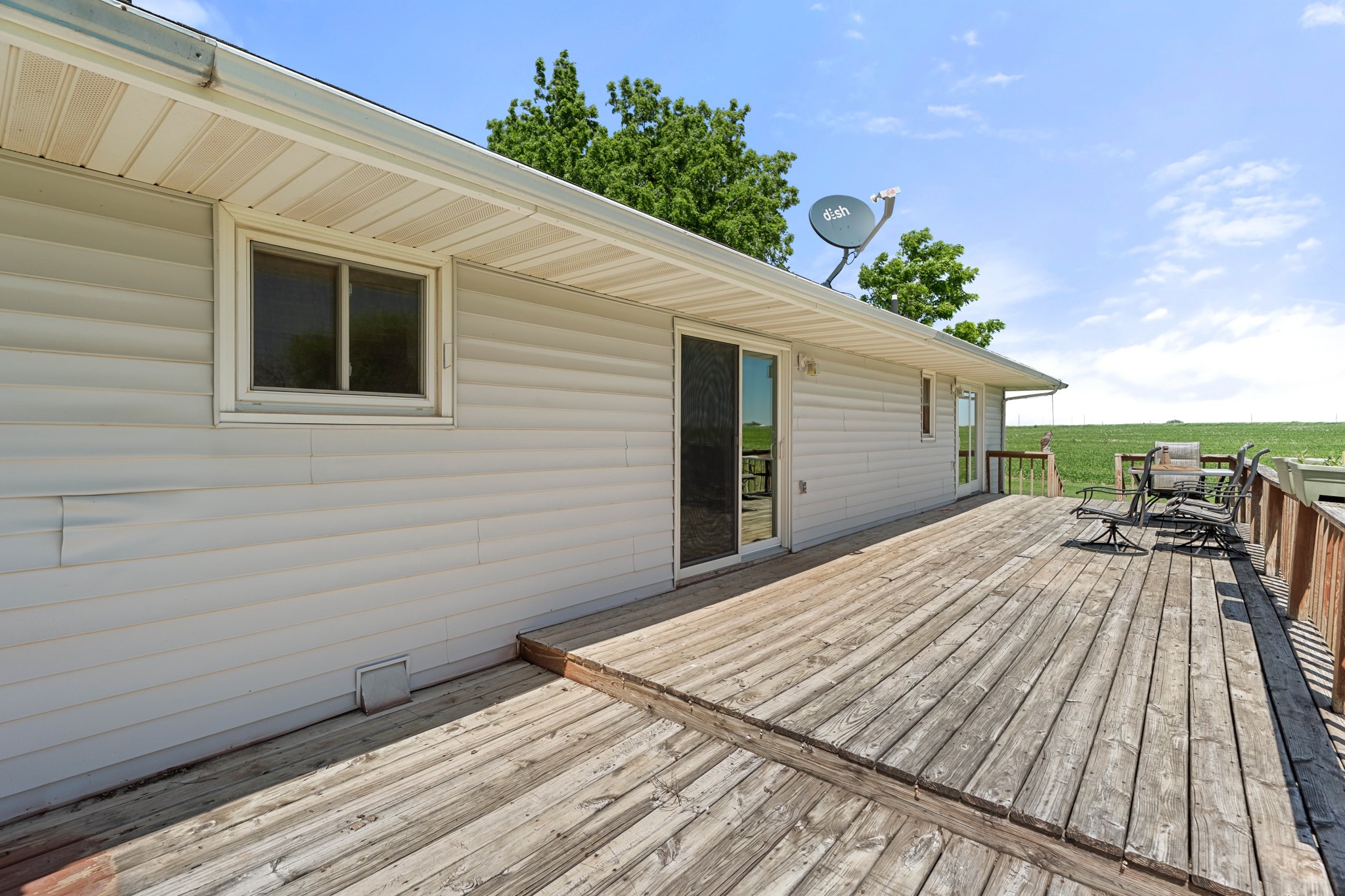 1332 County Line Road Property Photo 4