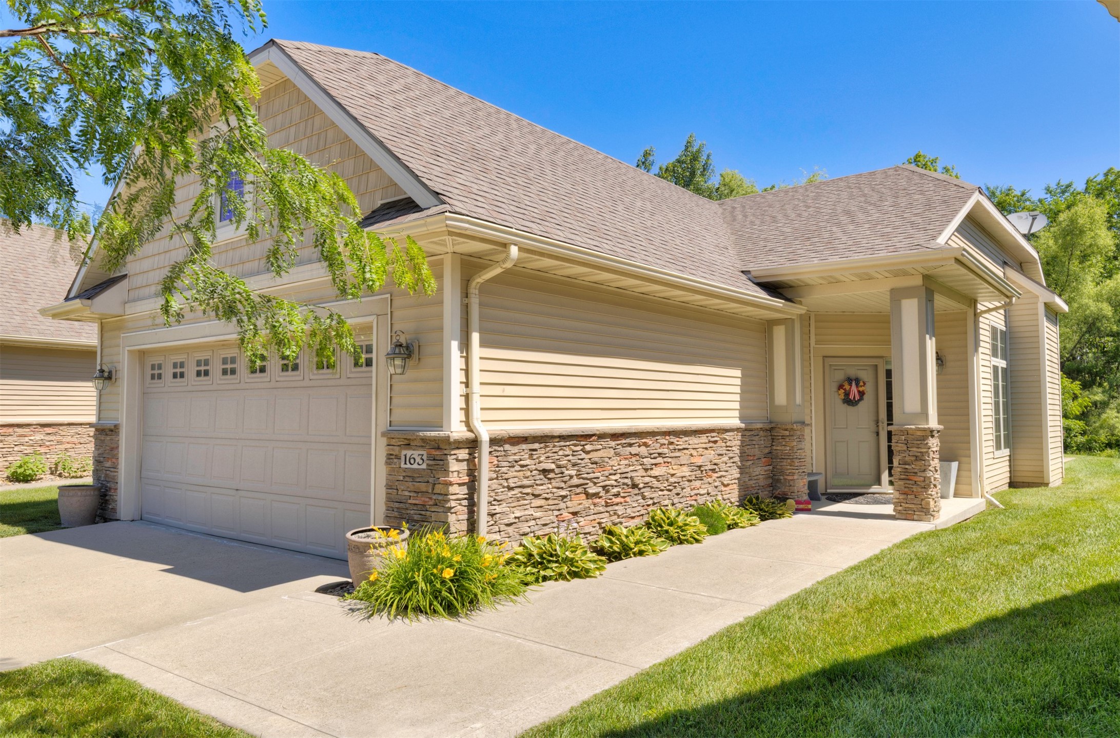 645 65th Place 163 Property Photo 2